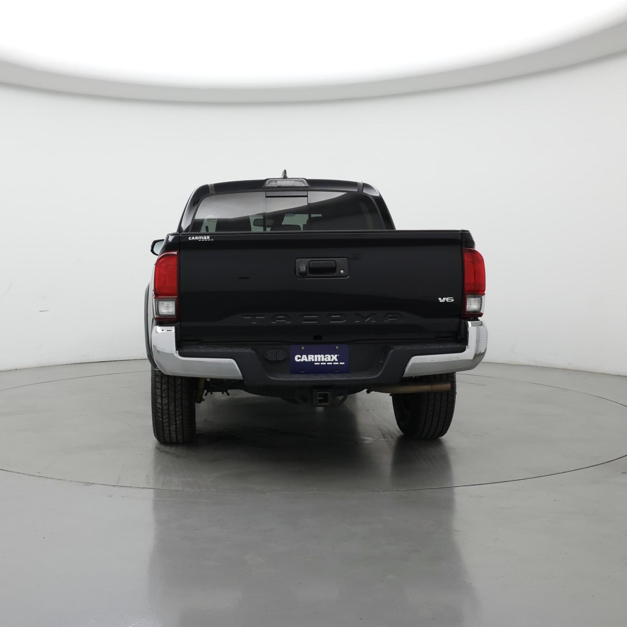 Thumbnail: 2018 Toyota Tacoma - 6