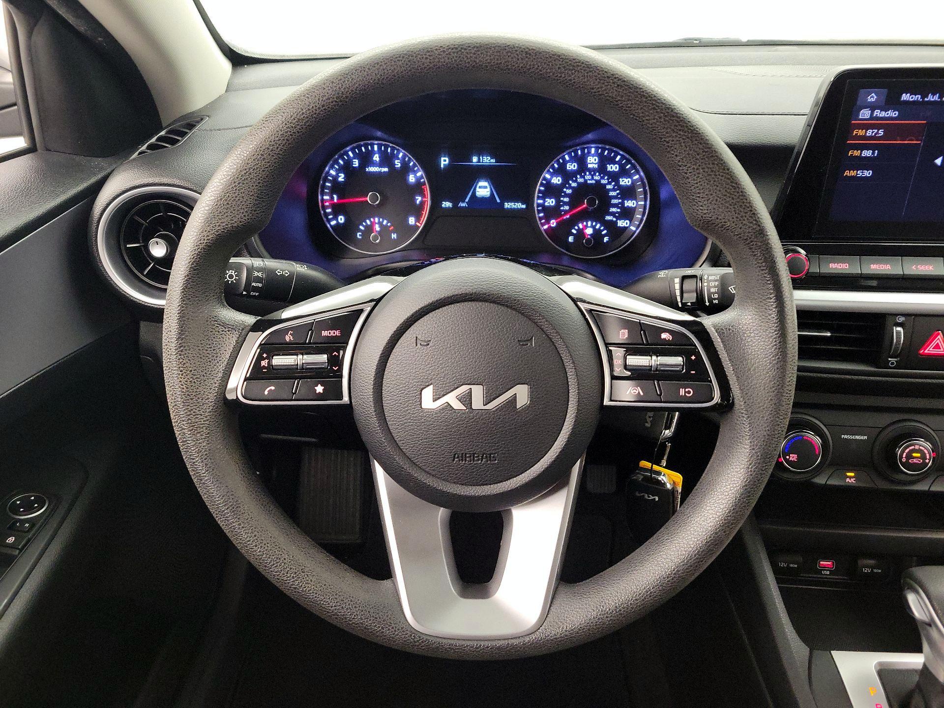 Thumbnail: 2023 Kia Forte - 10