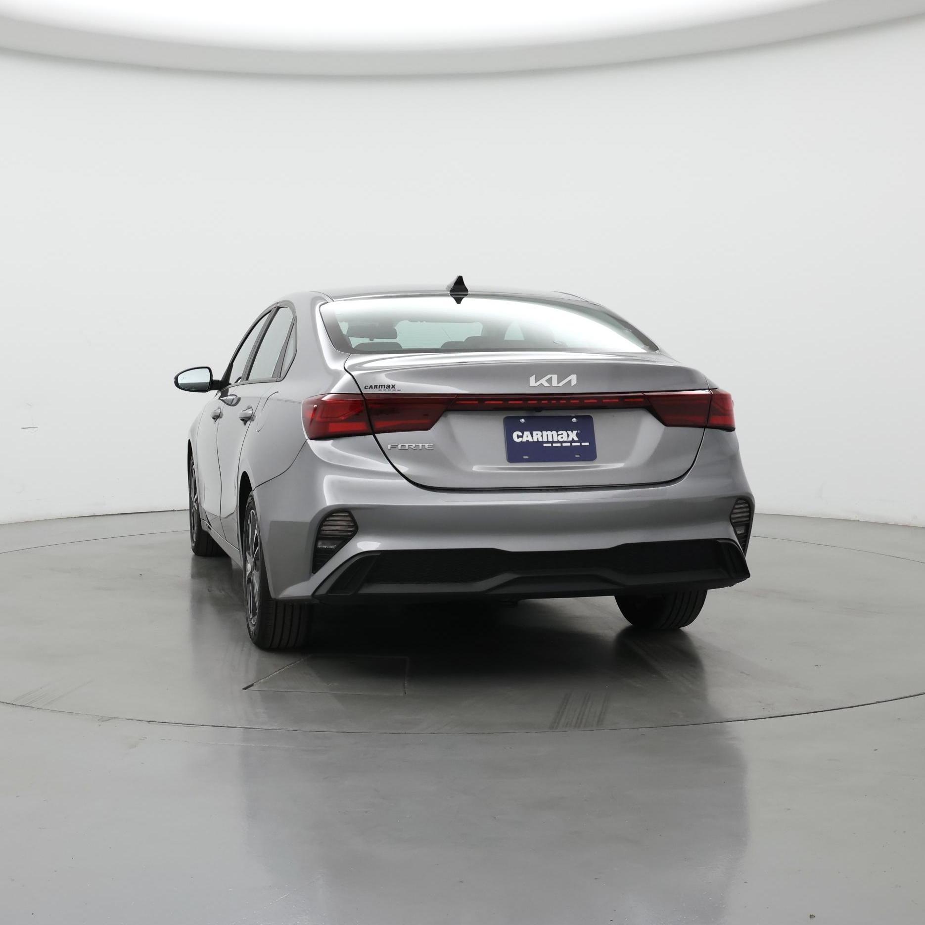 Thumbnail: 2023 Kia Forte - 6
