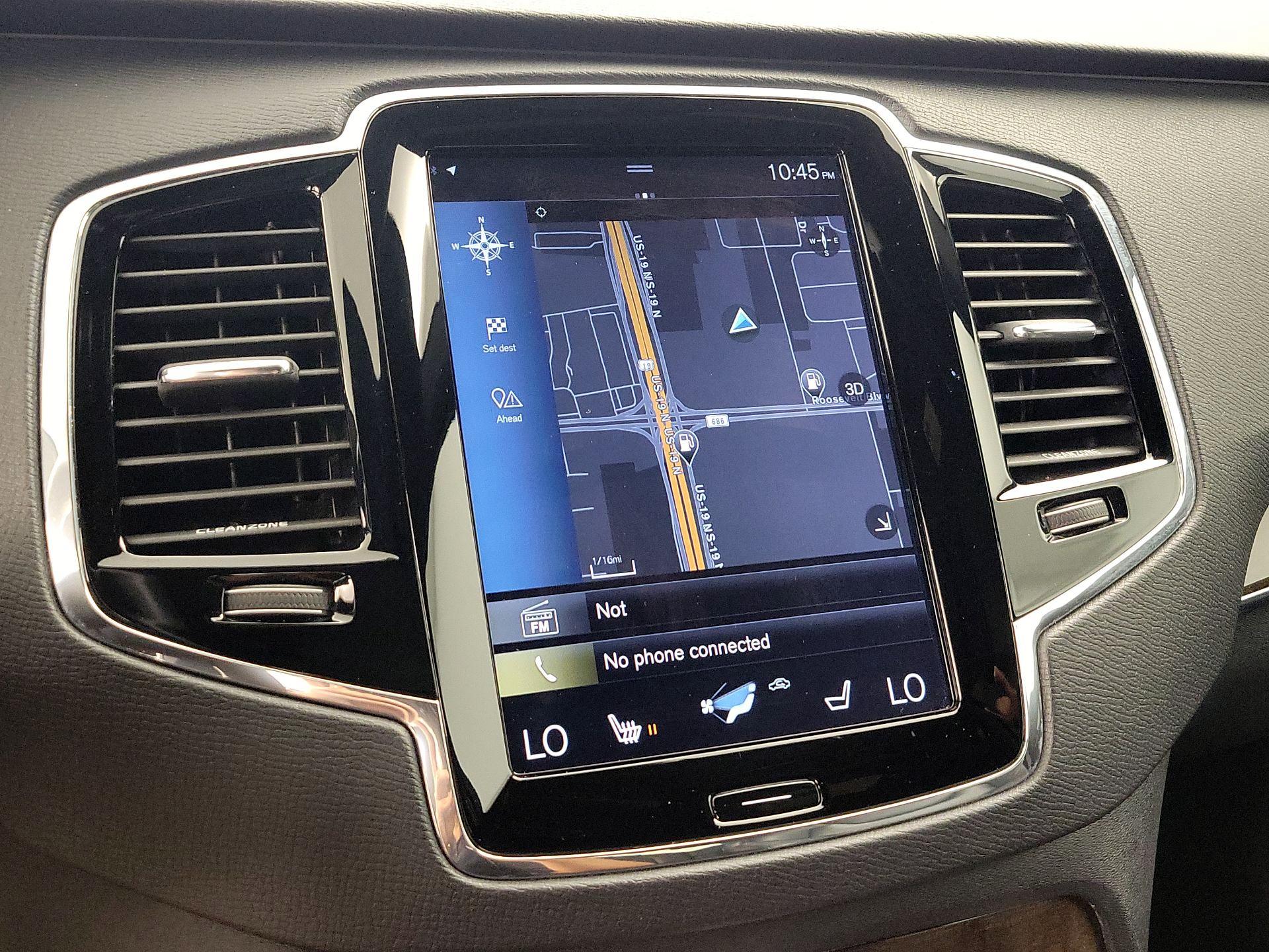 Thumbnail: 2016 Volvo XC90 - 14
