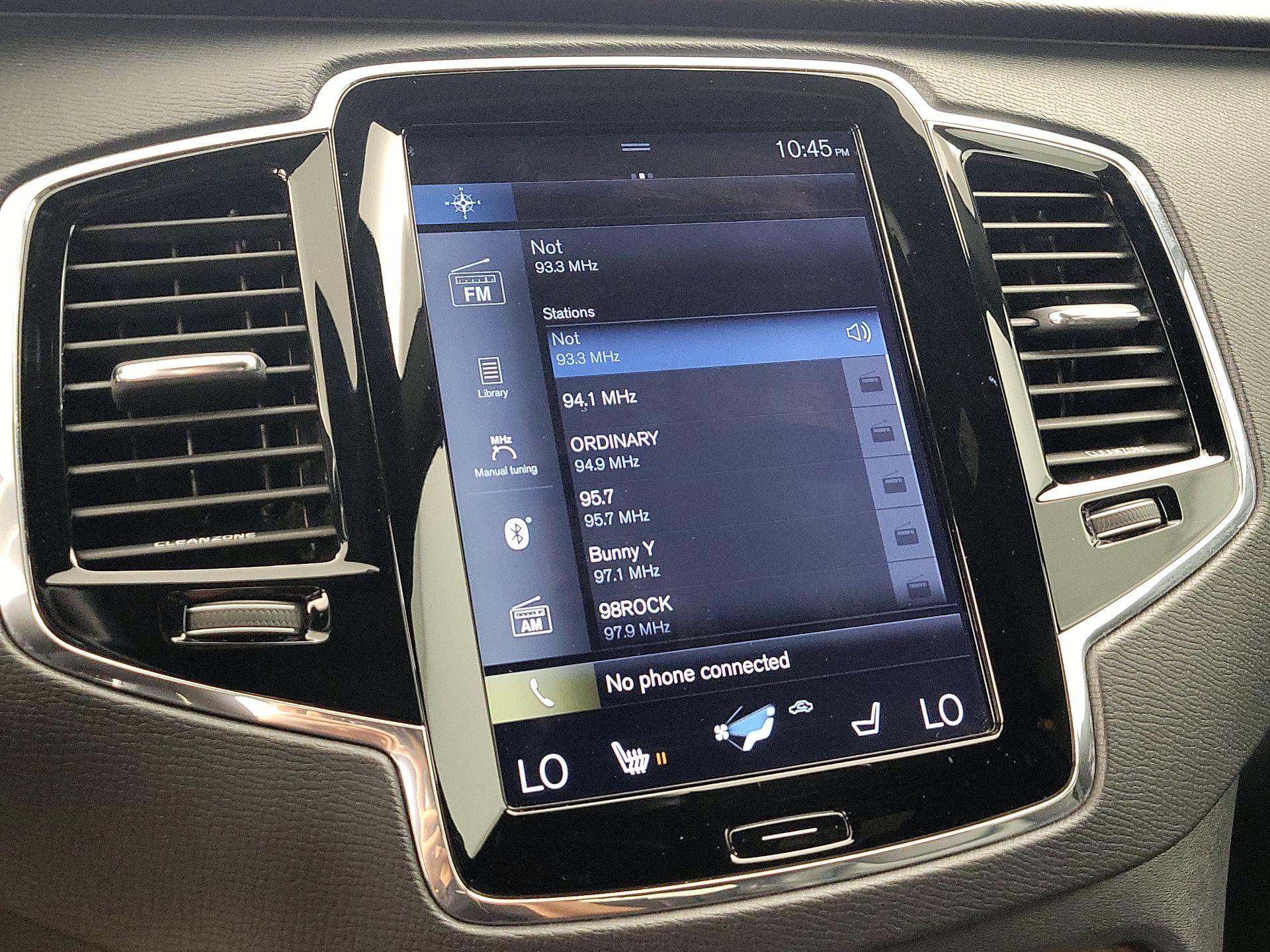 Thumbnail: 2016 Volvo XC90 - 16