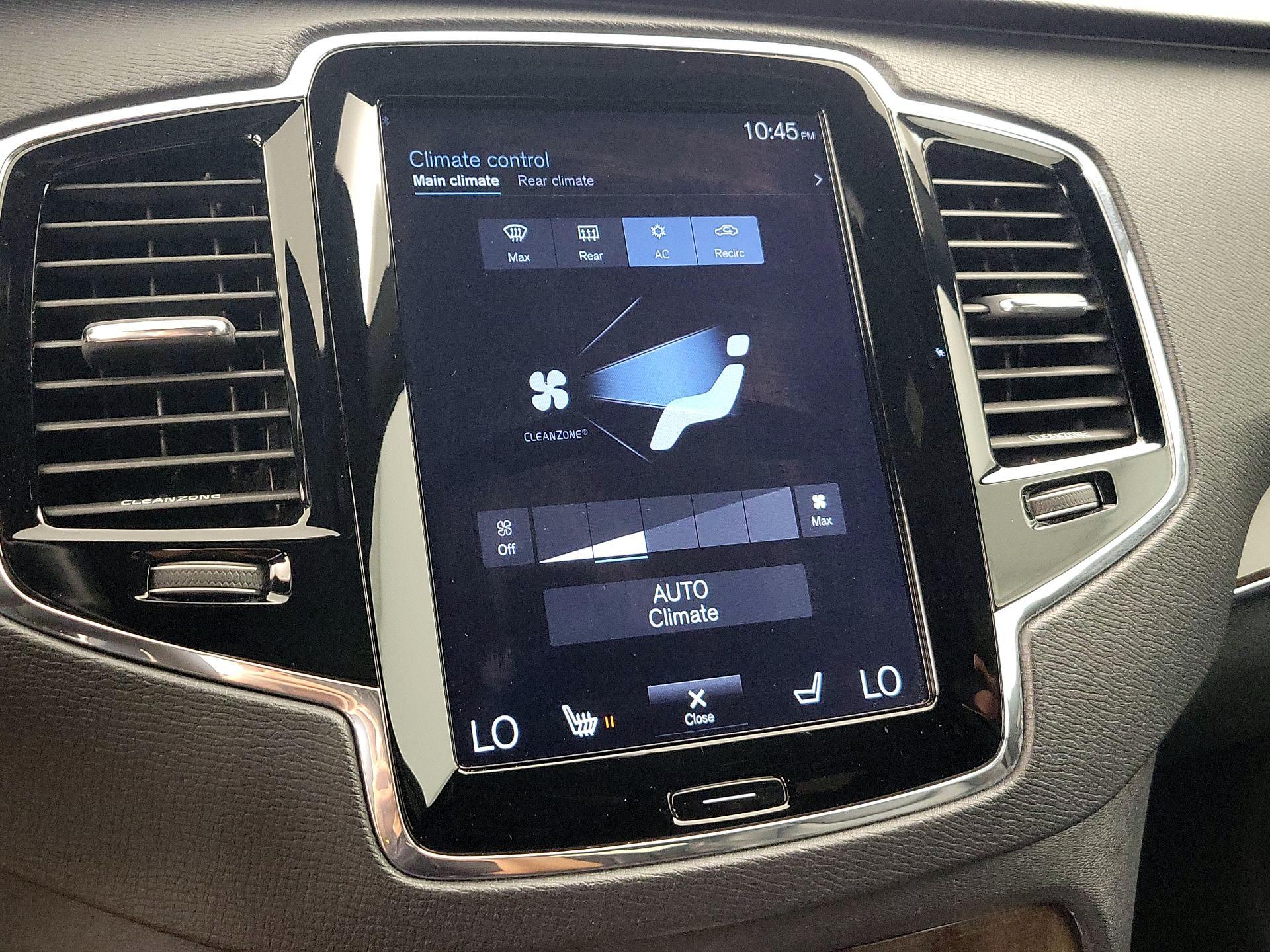 Thumbnail: 2016 Volvo XC90 - 17