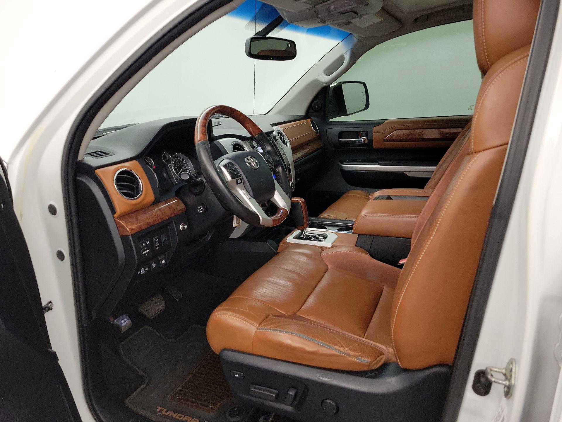 Thumbnail: 2014 Toyota Tundra - 11