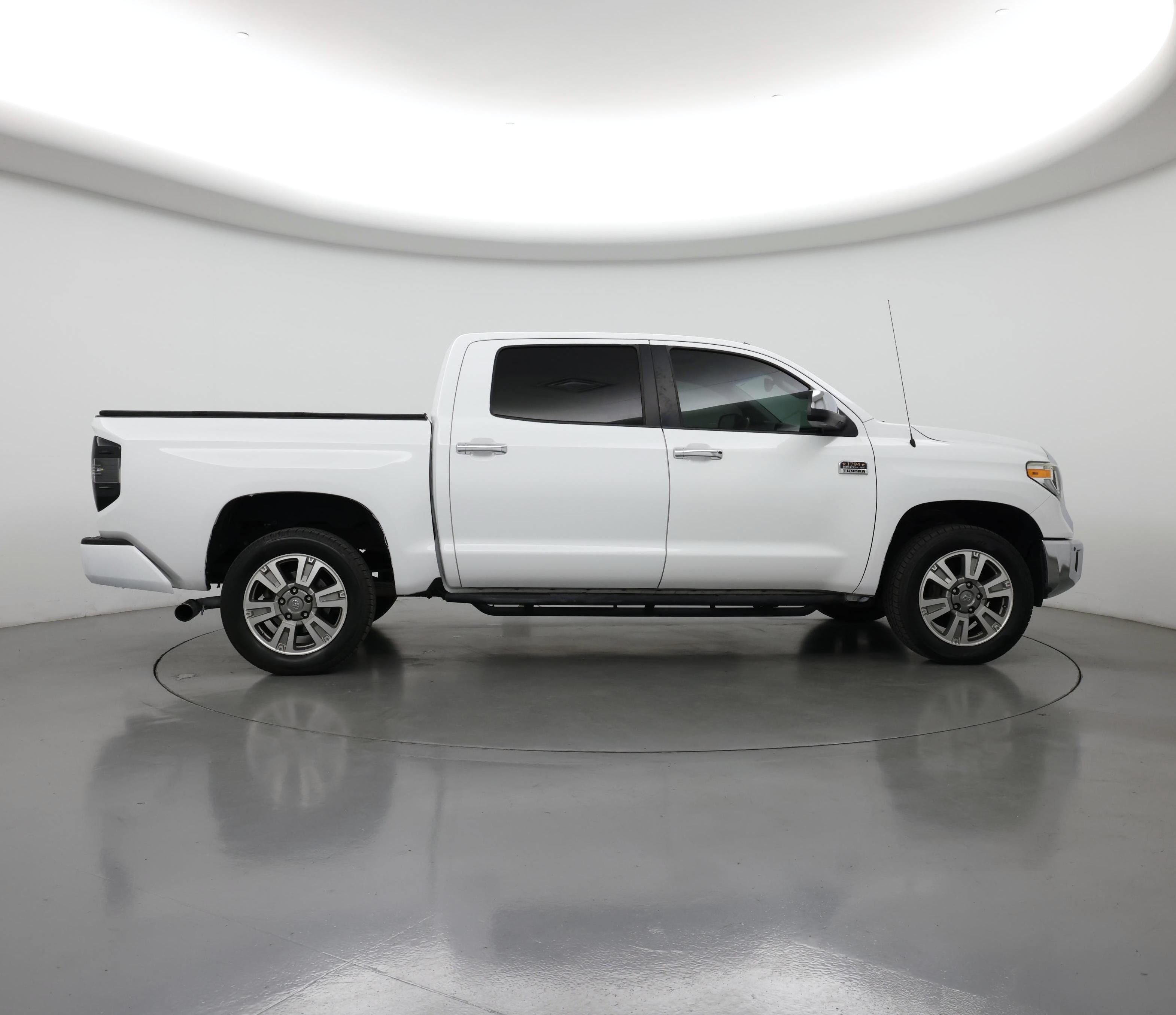 Thumbnail: 2014 Toyota Tundra - 7