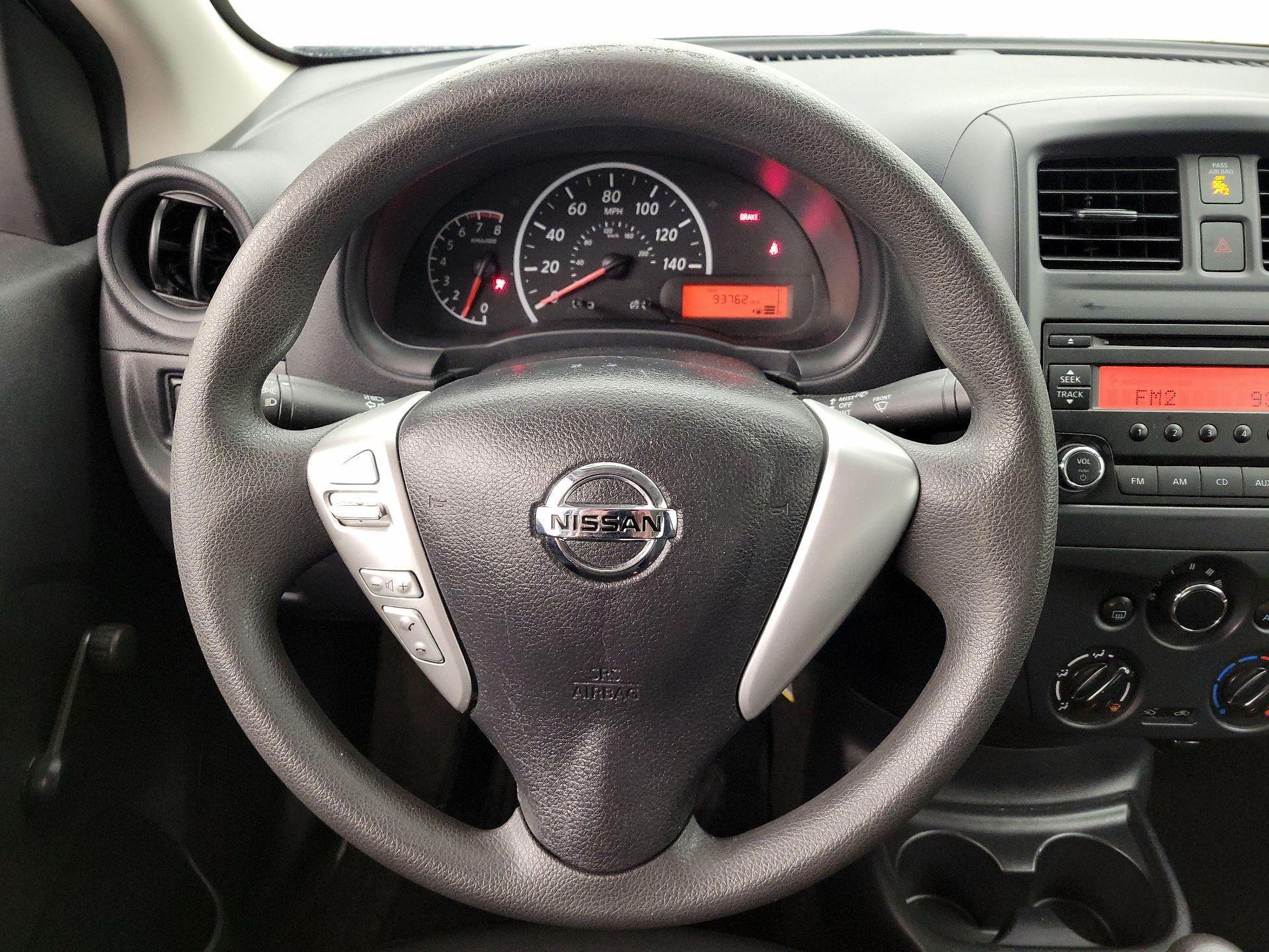 Thumbnail: 2016 Nissan Versa - 10