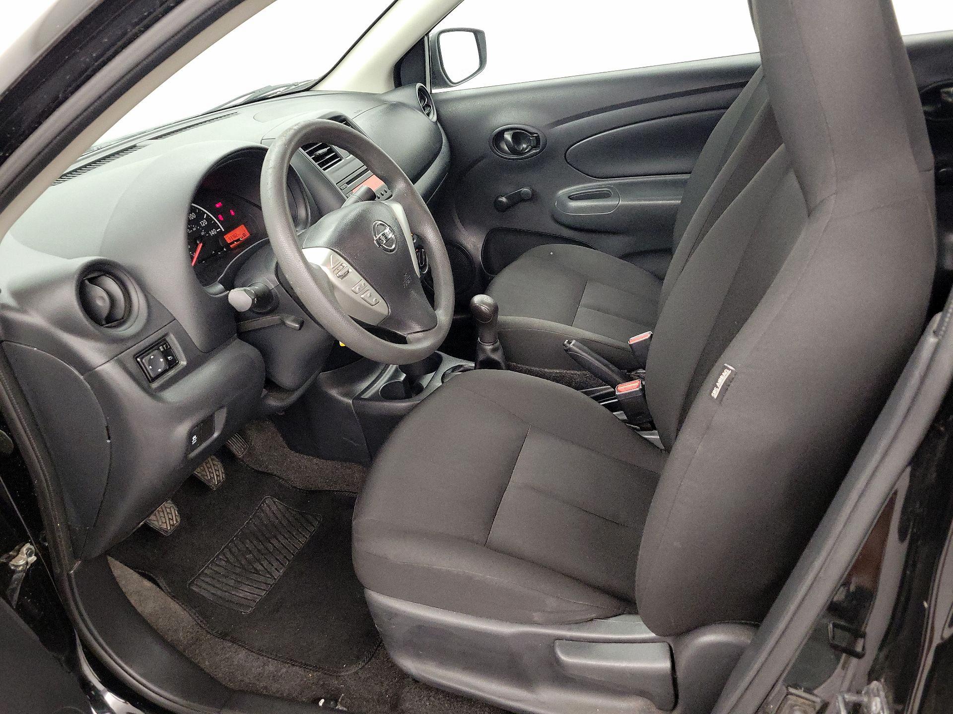 Thumbnail: 2016 Nissan Versa - 11
