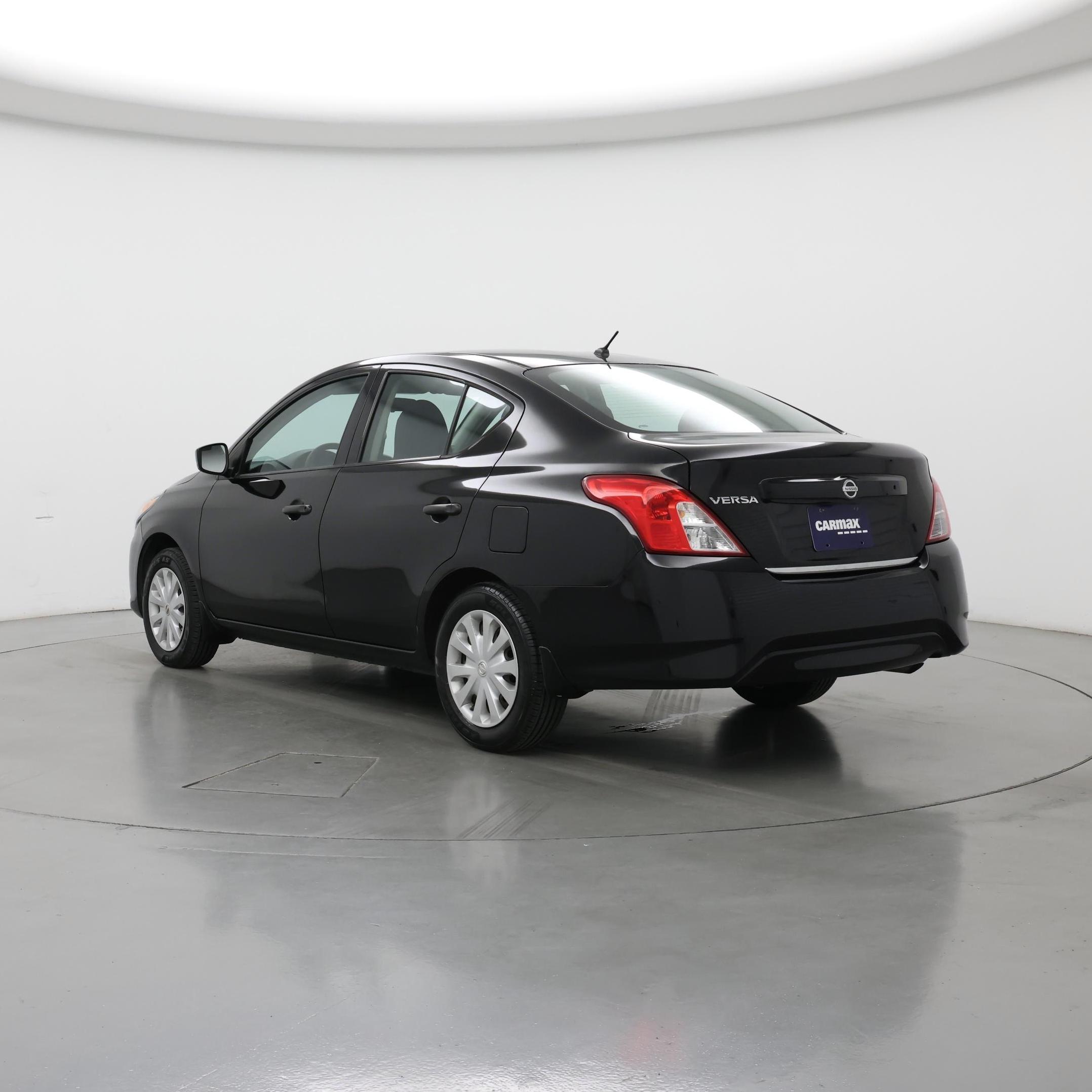 Thumbnail: 2016 Nissan Versa - 2