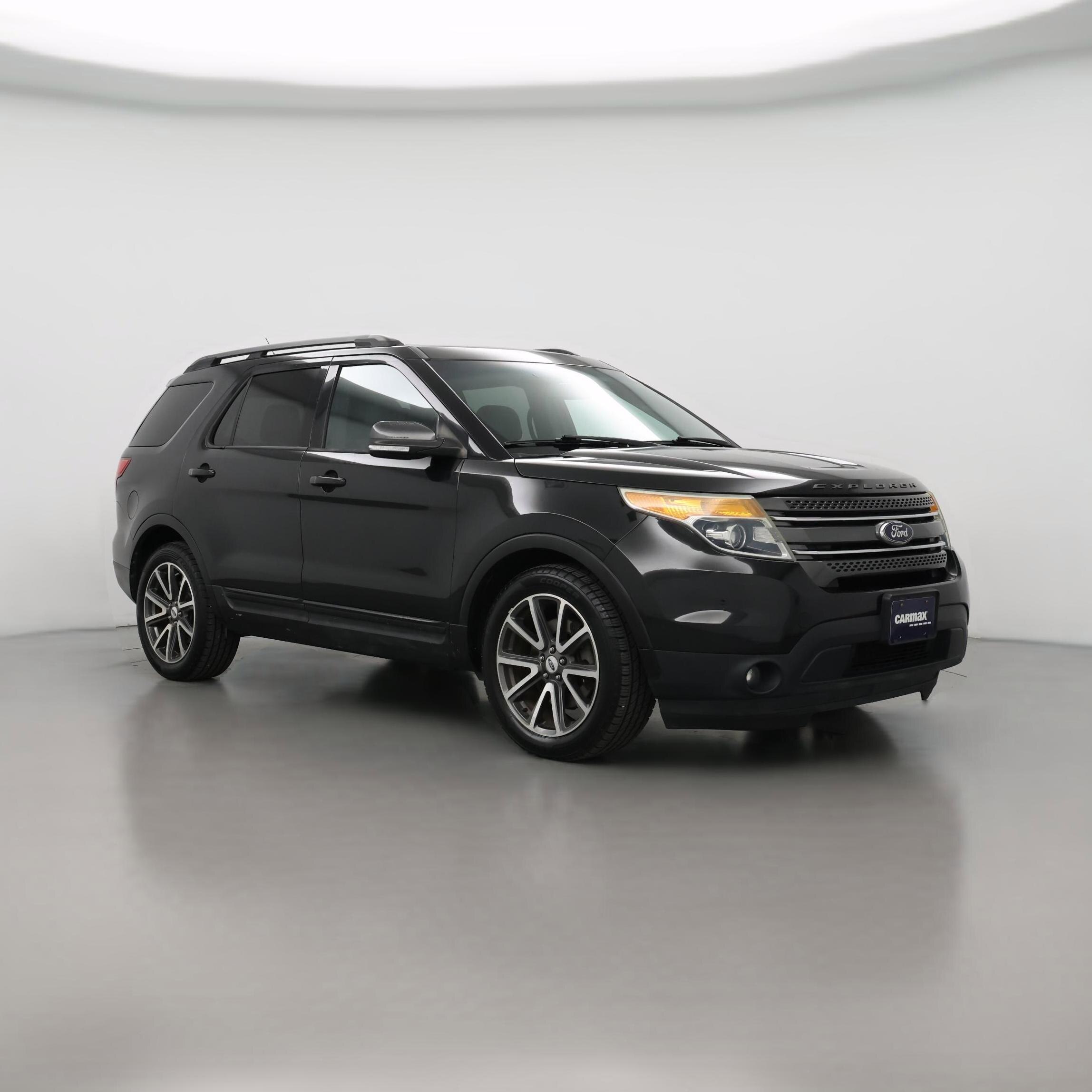 Thumbnail: 2015 Ford Explorer - 1