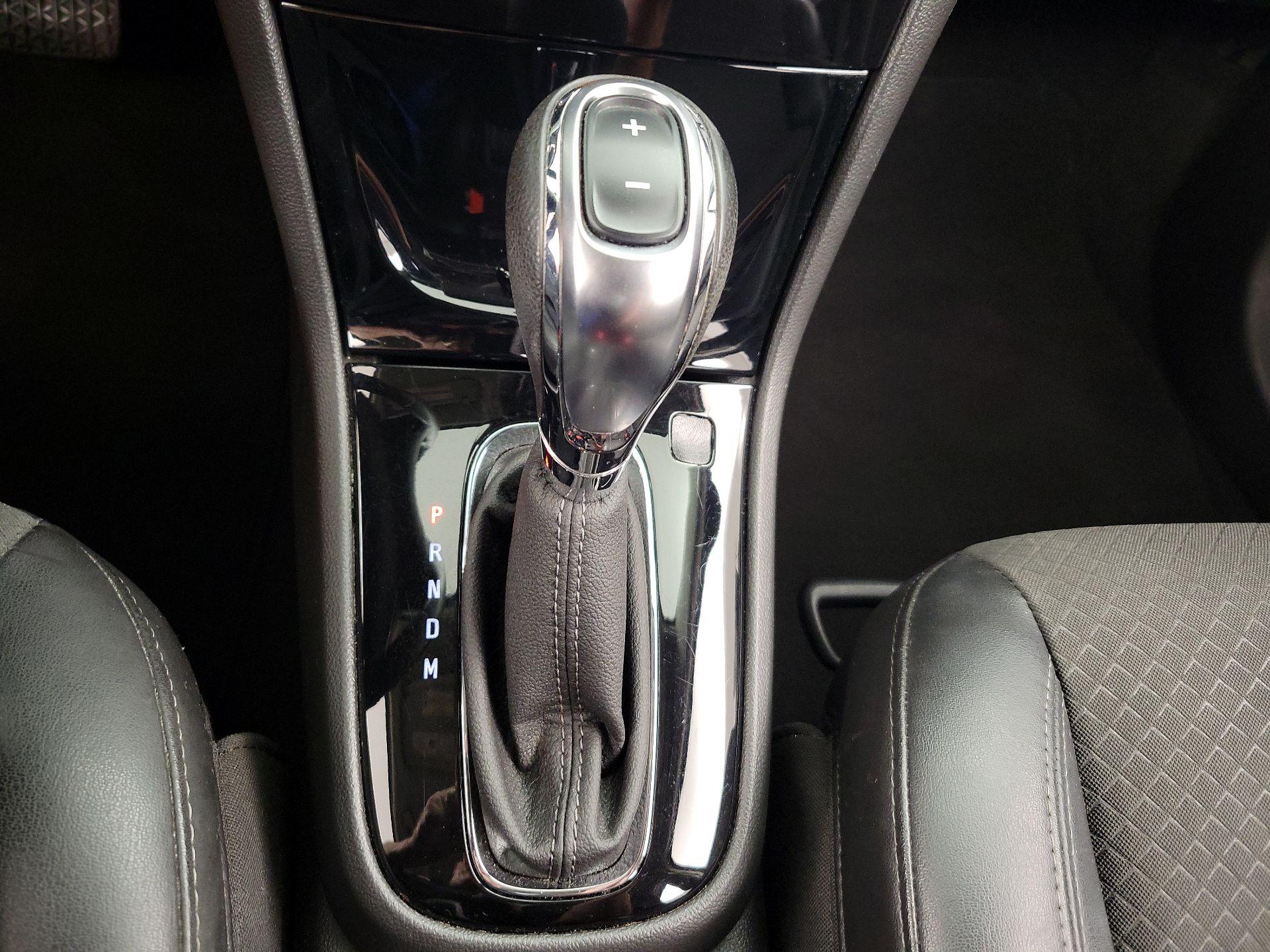 Thumbnail: 2019 Buick Encore - 17