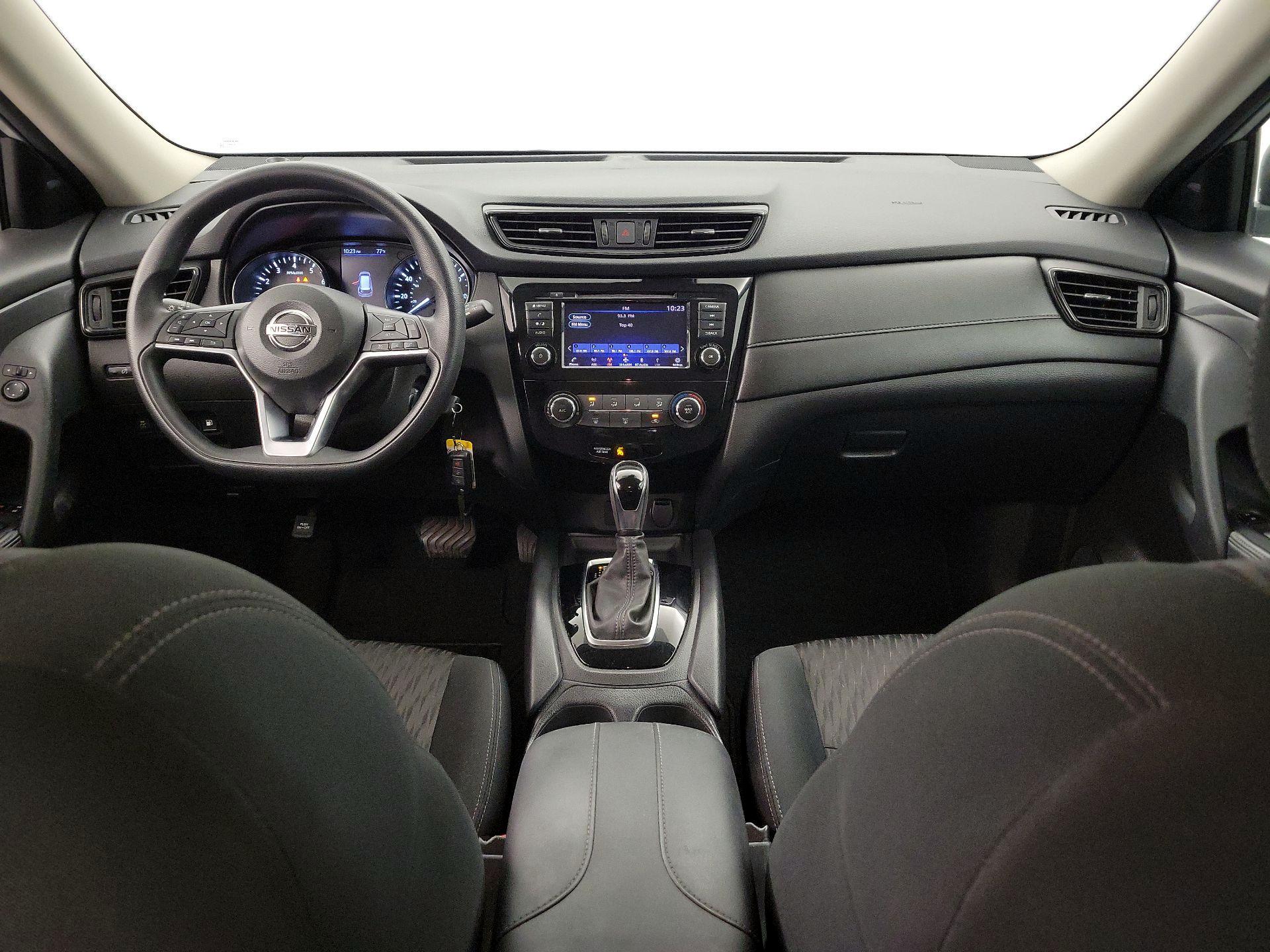 Thumbnail: 2020 Nissan Rogue - 9