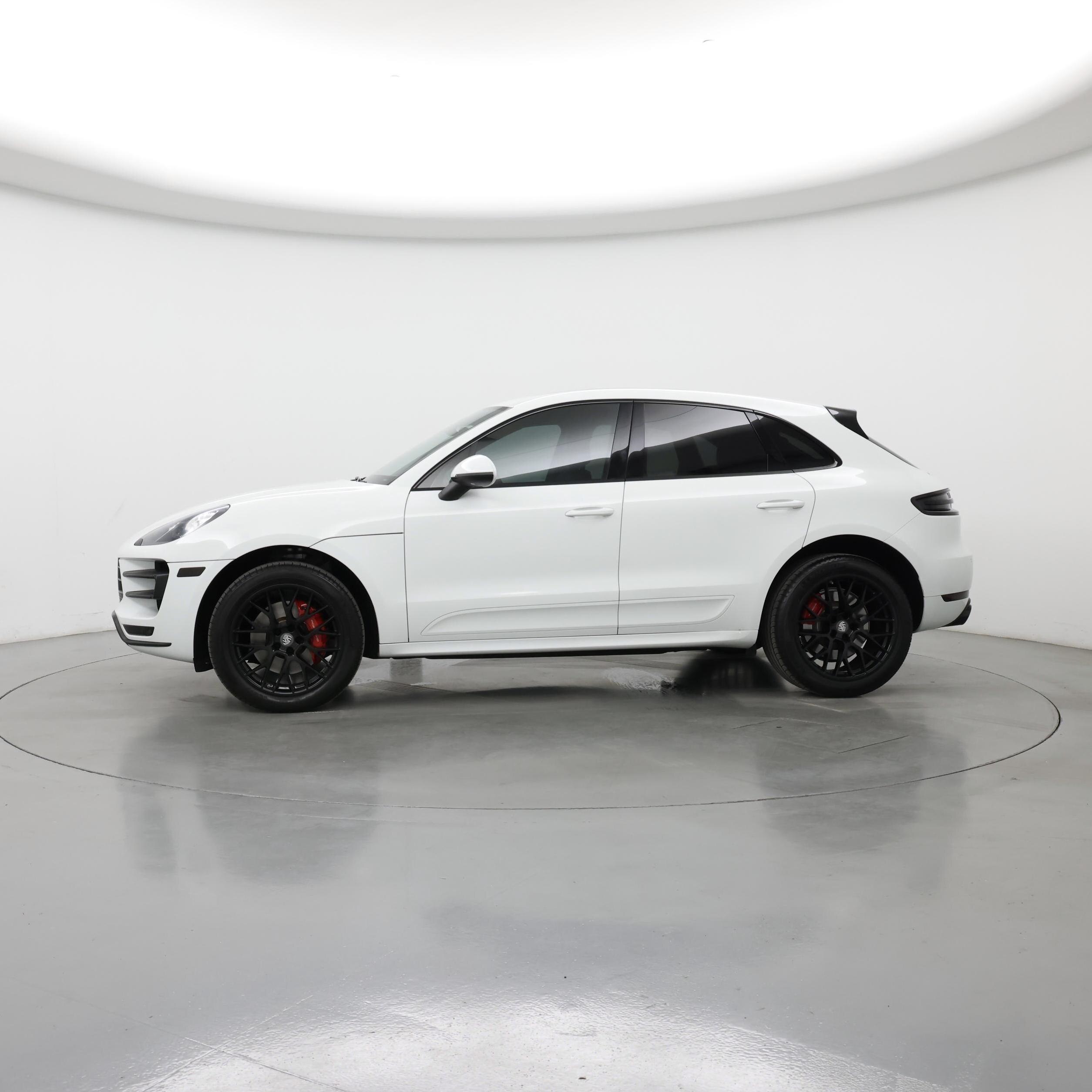 Thumbnail: 2018 Porsche Macan - 3