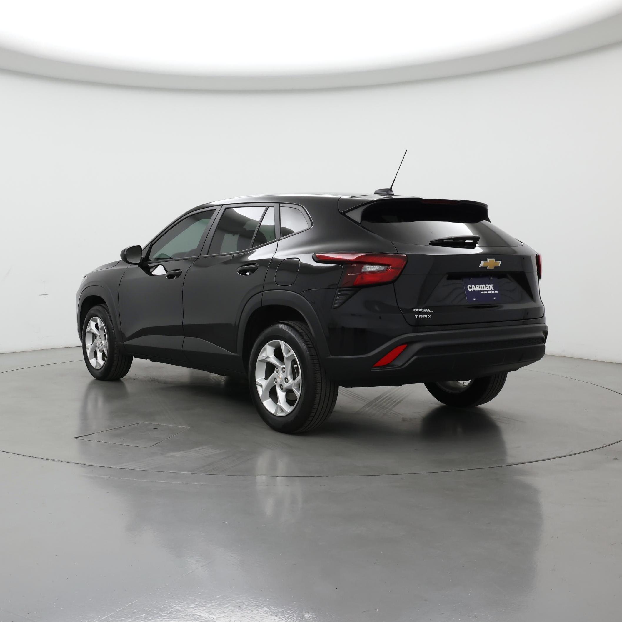 Thumbnail: 2024 Chevrolet Trax - 2