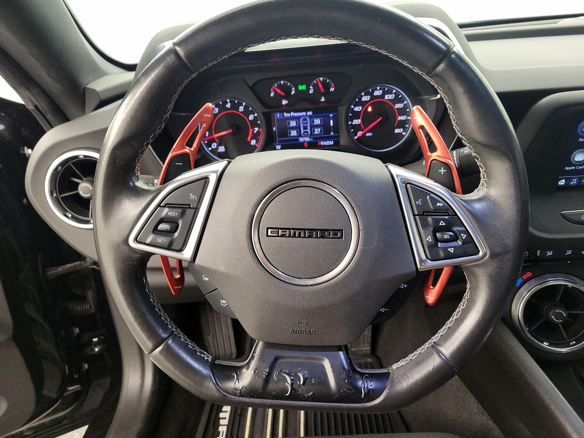 Thumbnail: 2019 Chevrolet Camaro - 10