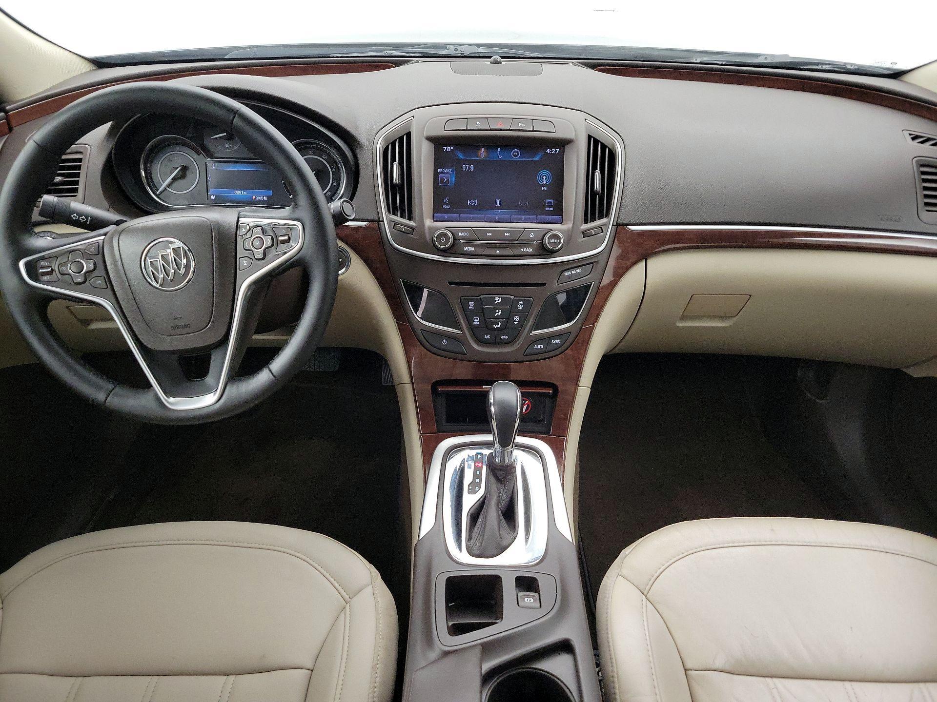 Thumbnail: 2015 Buick Regal - 9