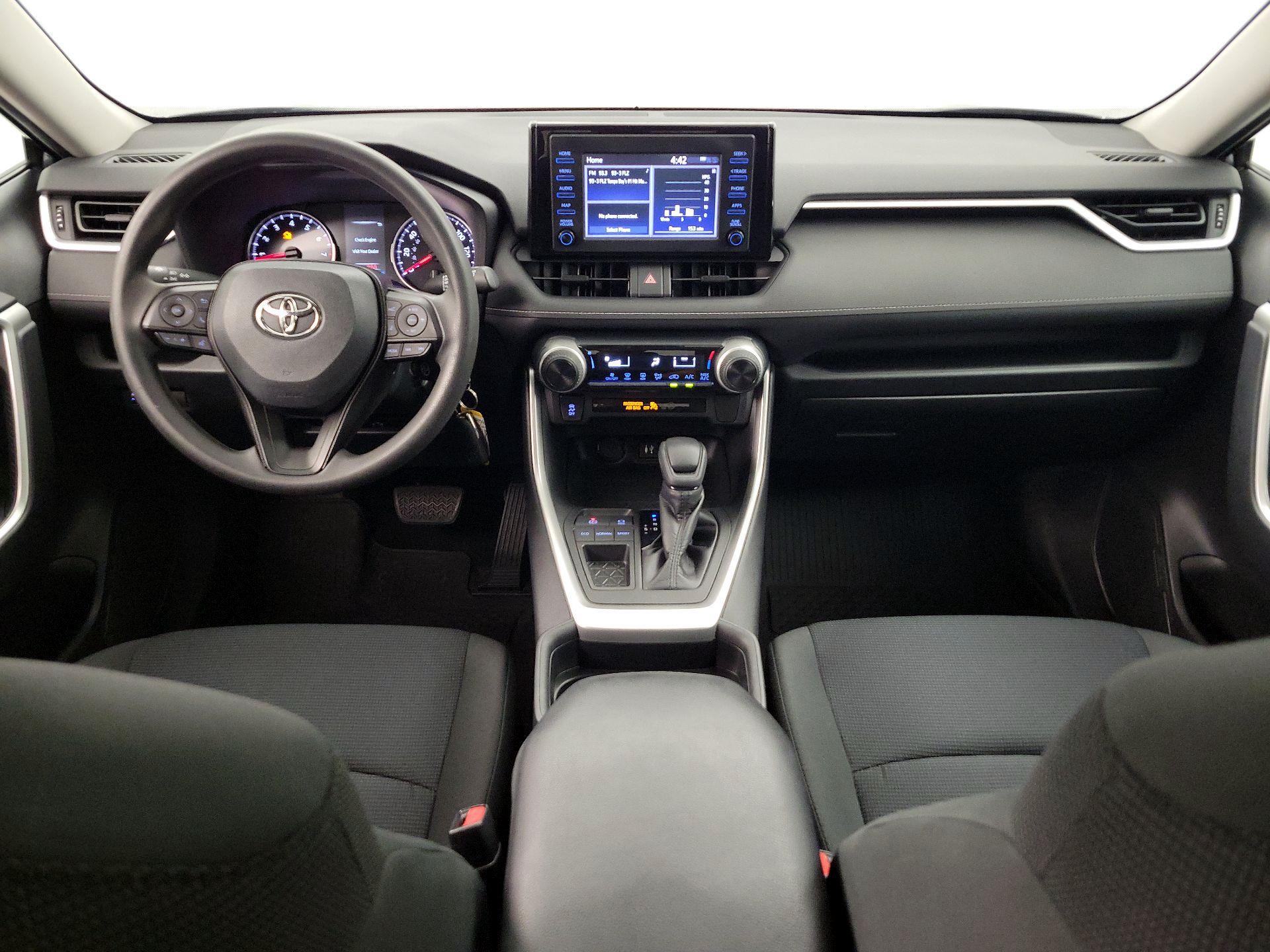 Thumbnail: 2019 Toyota RAV4 - 9
