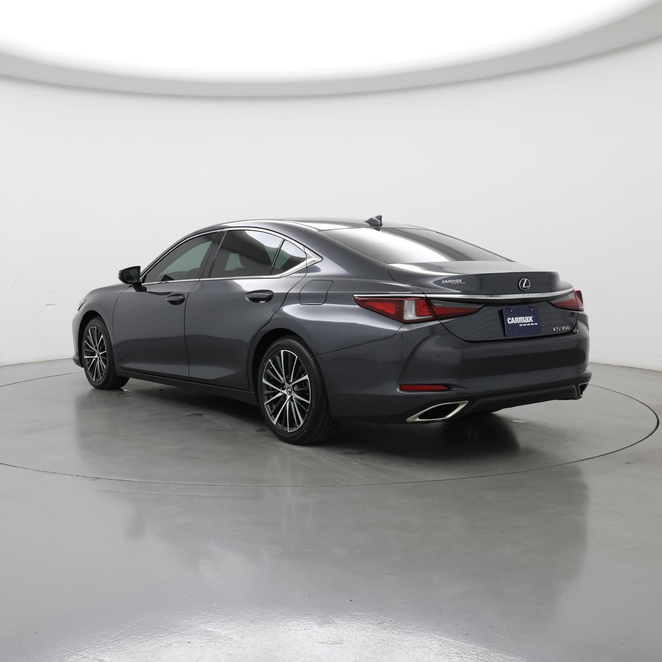 Thumbnail: 2022 Lexus ES - 2