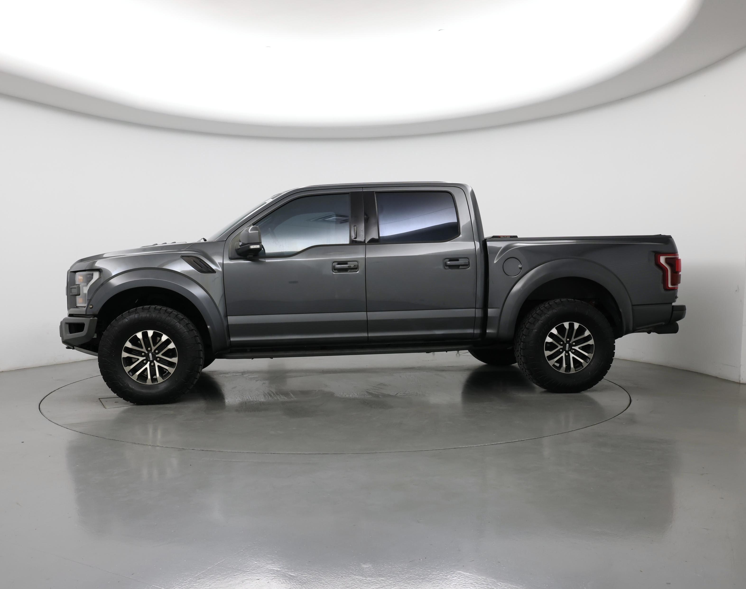 Thumbnail: 2019 Ford F-150 - 3