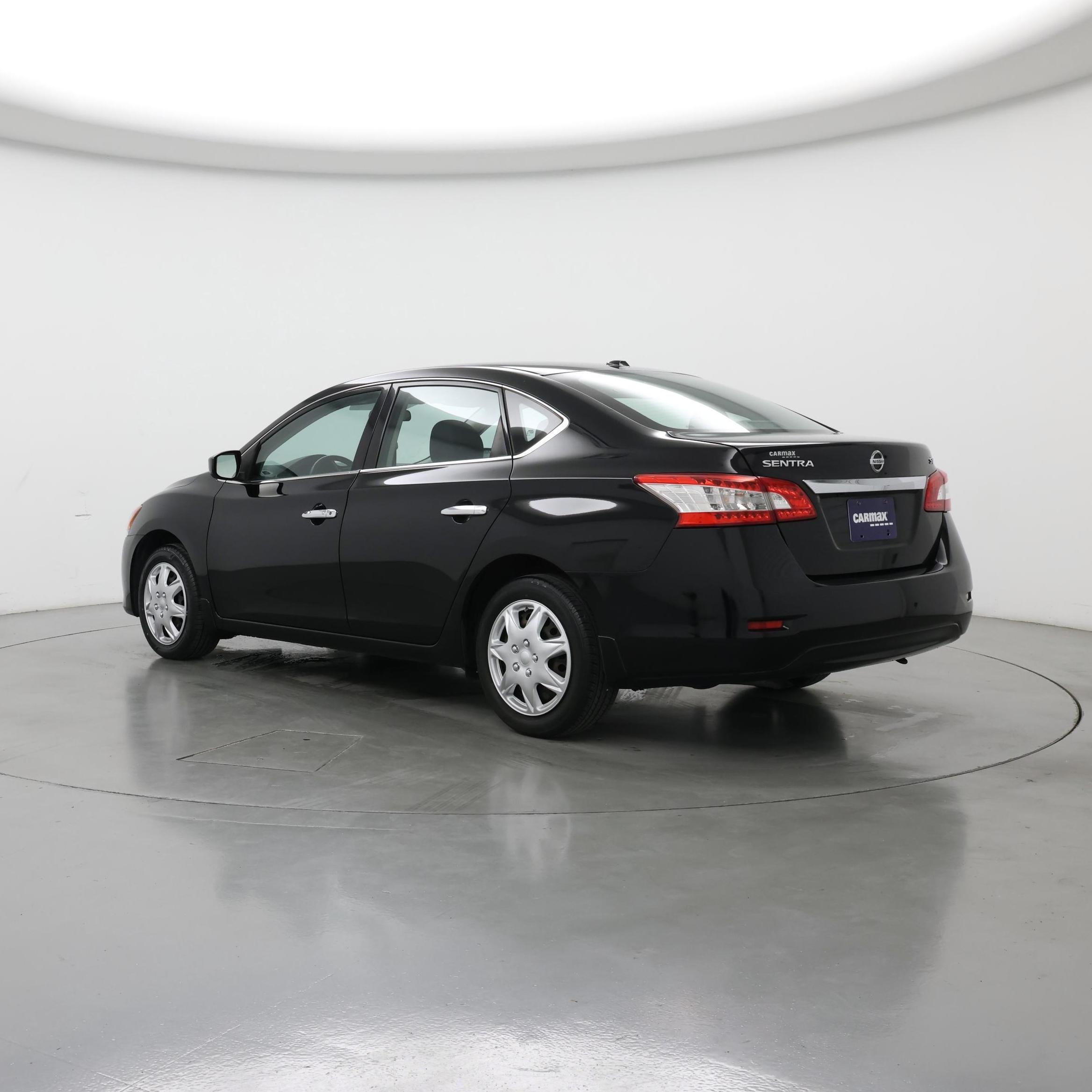 Thumbnail: 2015 Nissan Sentra - 2