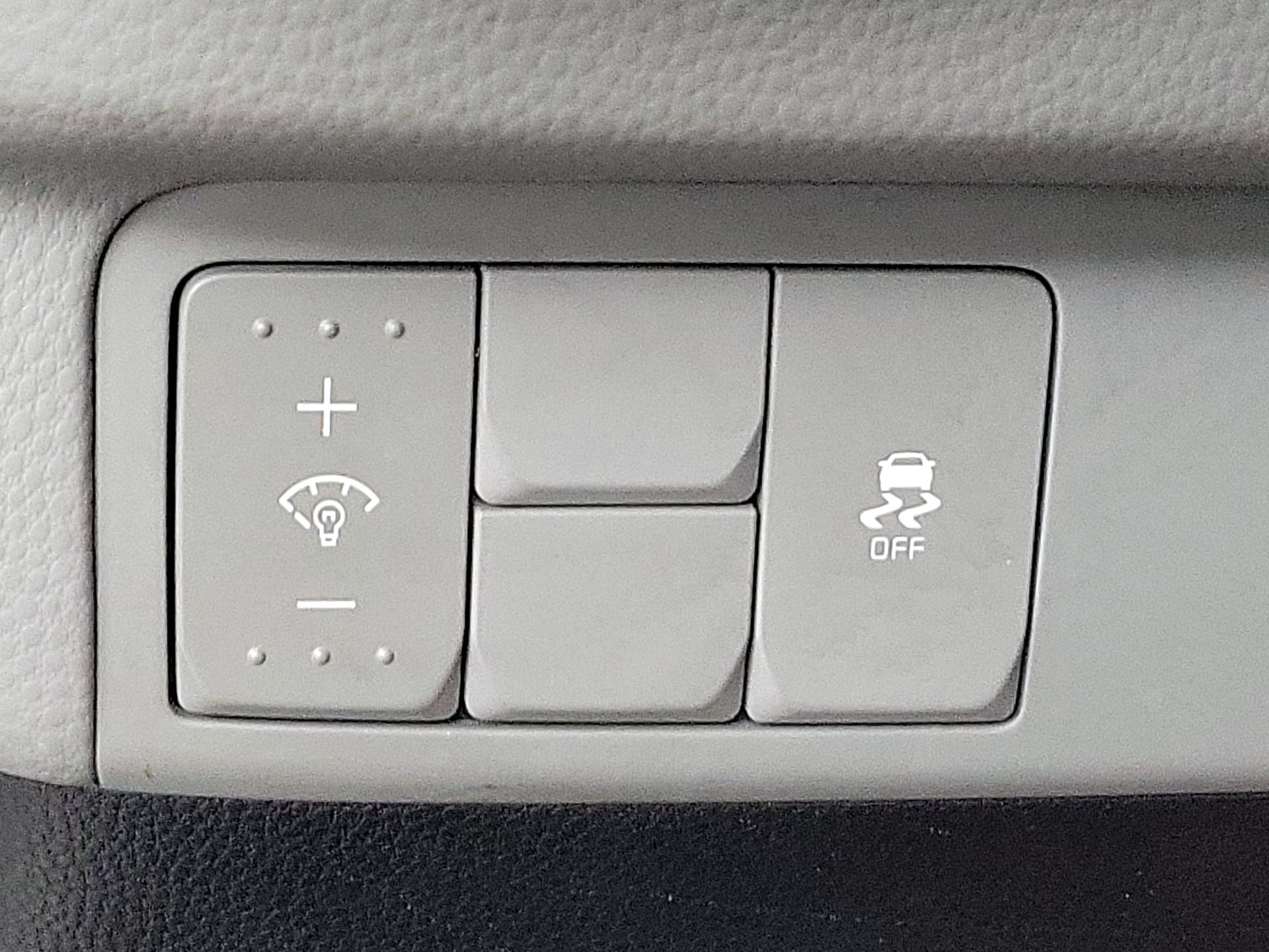 Thumbnail: 2016 Kia Soul - 13