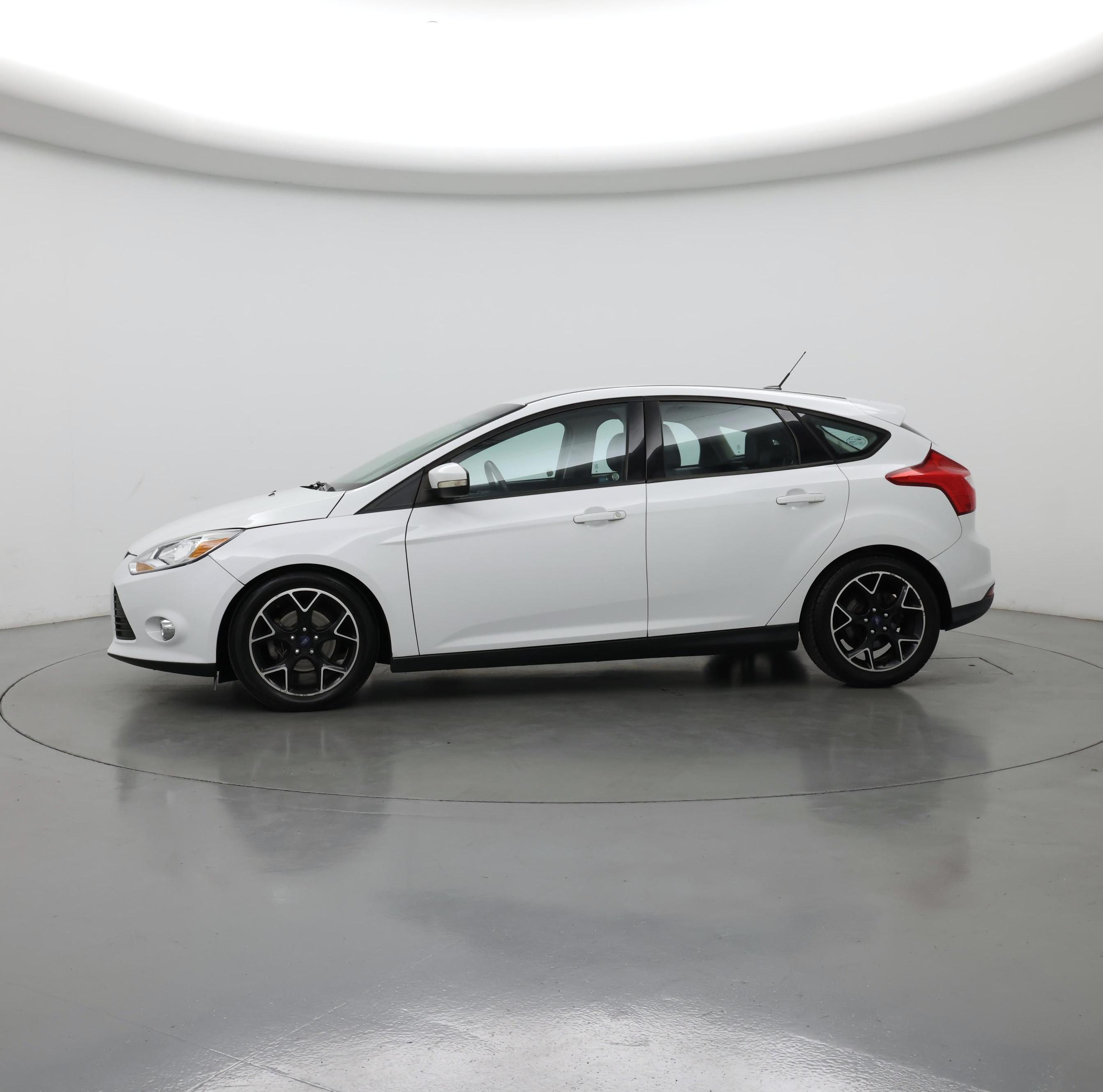 Thumbnail: 2014 Ford Focus - 3
