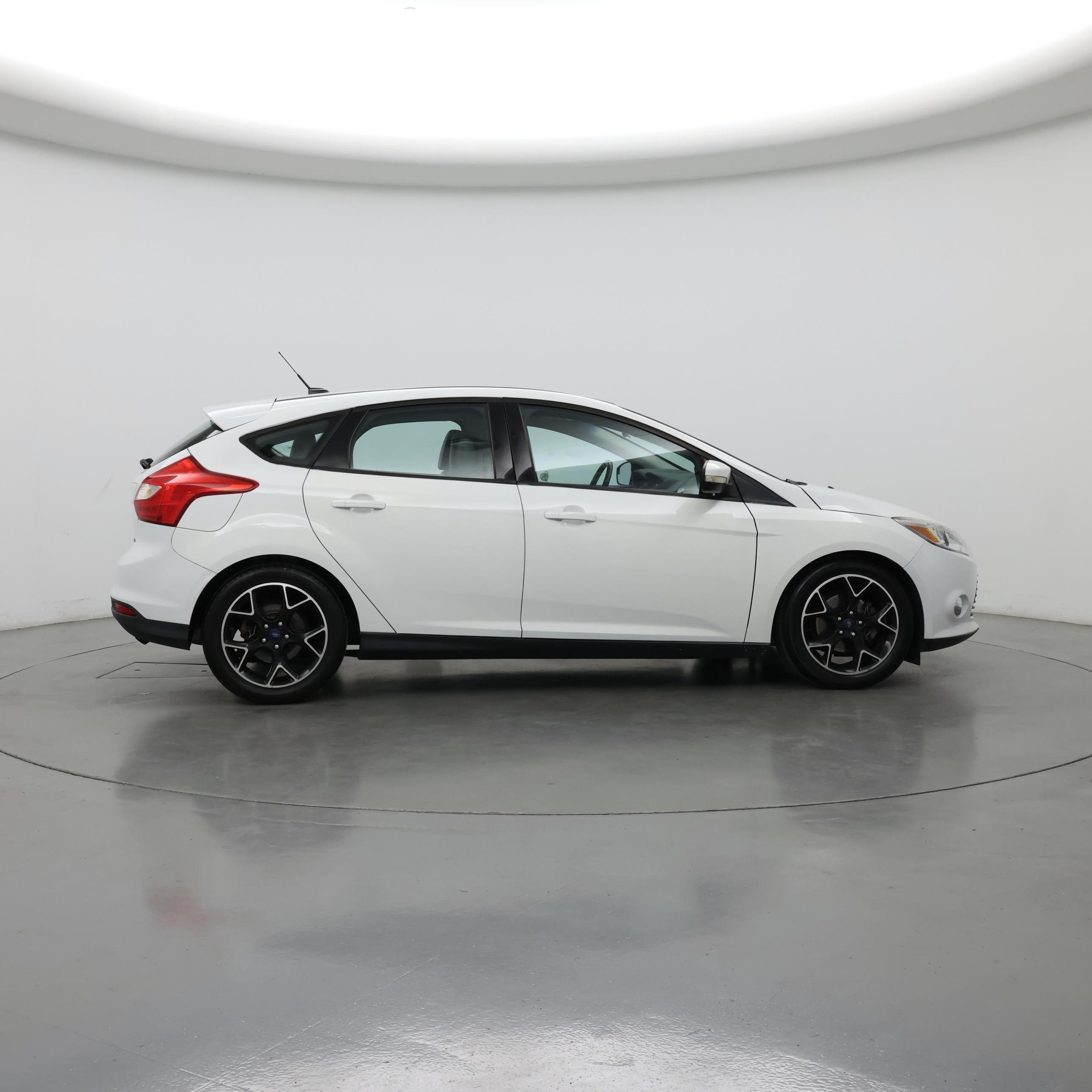 Thumbnail: 2014 Ford Focus - 7