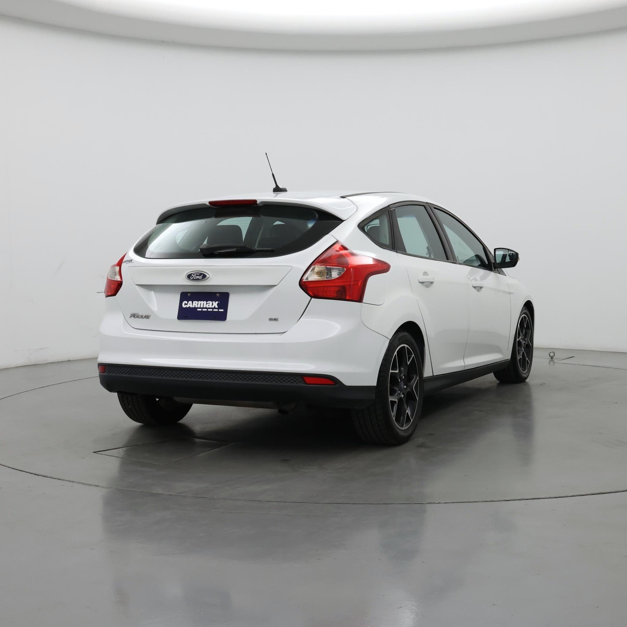 Thumbnail: 2014 Ford Focus - 8