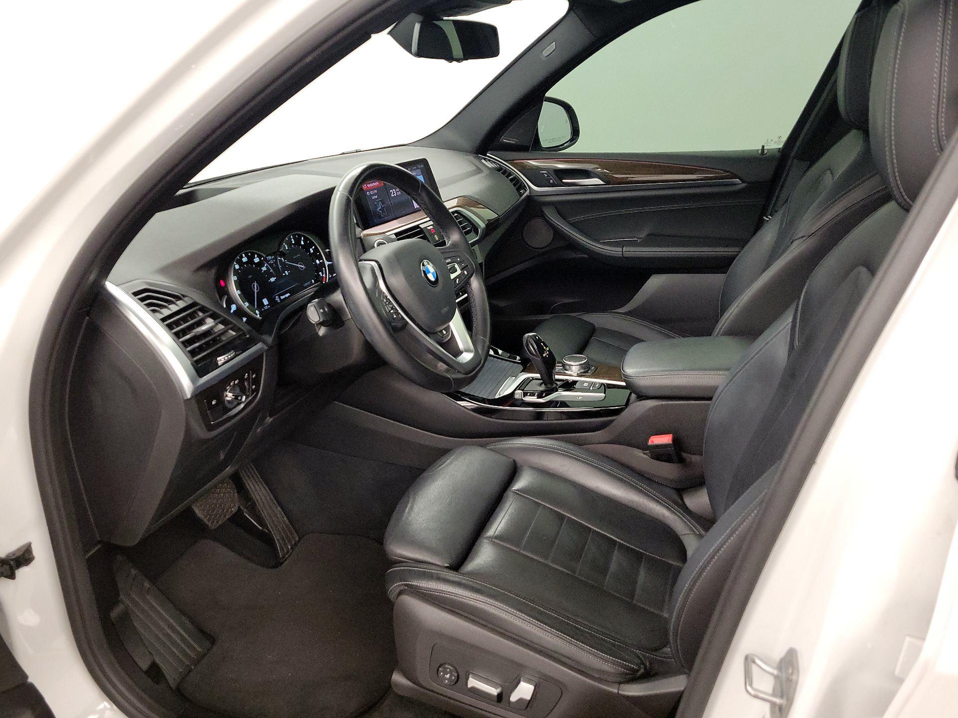 Thumbnail: 2019 BMW X3 - 11