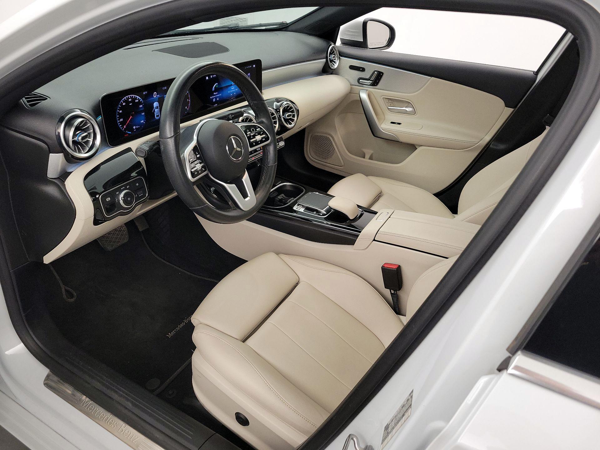 Thumbnail: 2020 Mercedes-Benz A-Class - 11