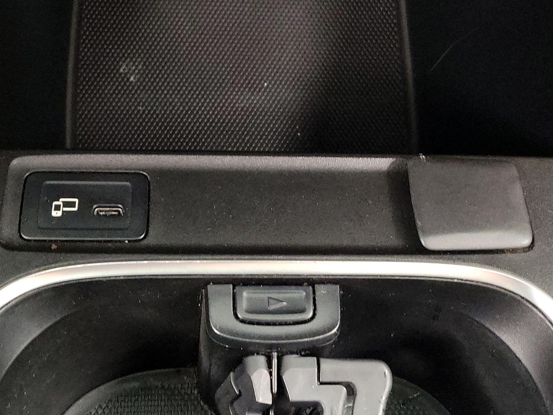 Thumbnail: 2020 Mercedes-Benz A-Class - 18