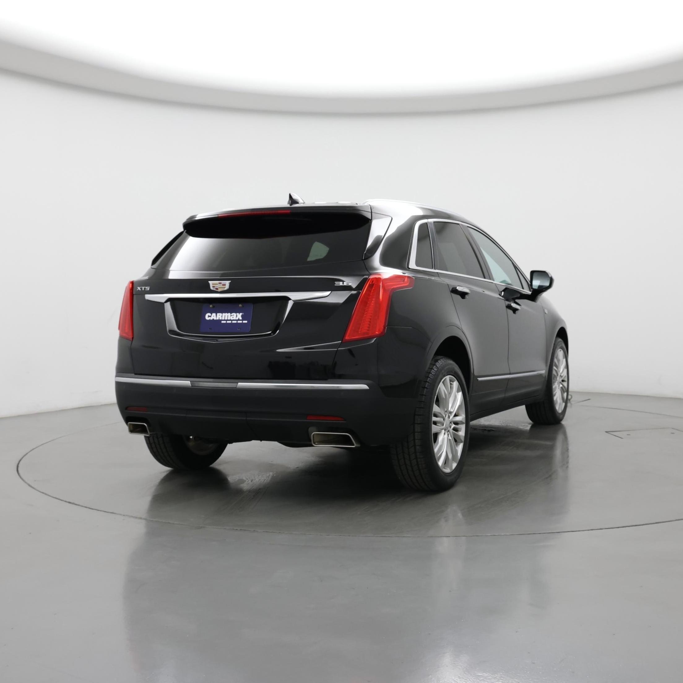 Thumbnail: 2018 Cadillac XT5 - 8