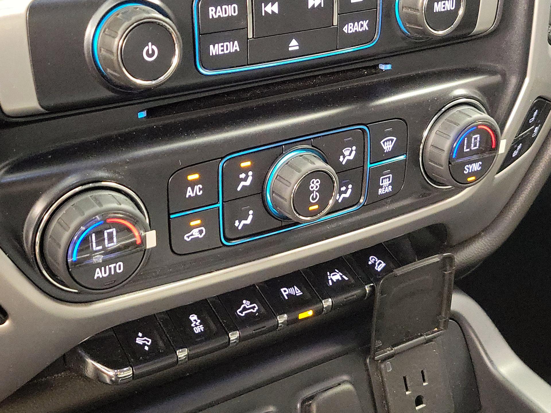 Thumbnail: 2017 GMC Sierra 1500 - 17