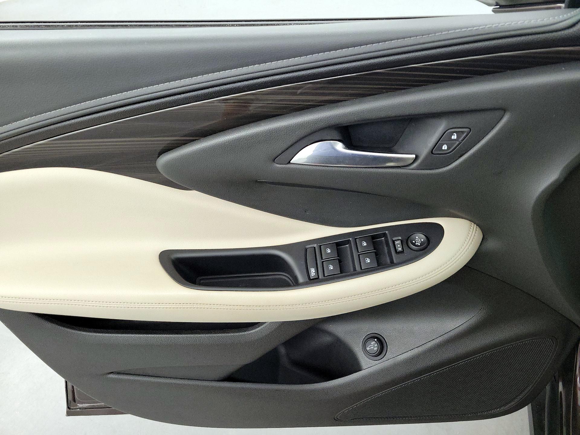 Thumbnail: 2020 Buick Envision - 12