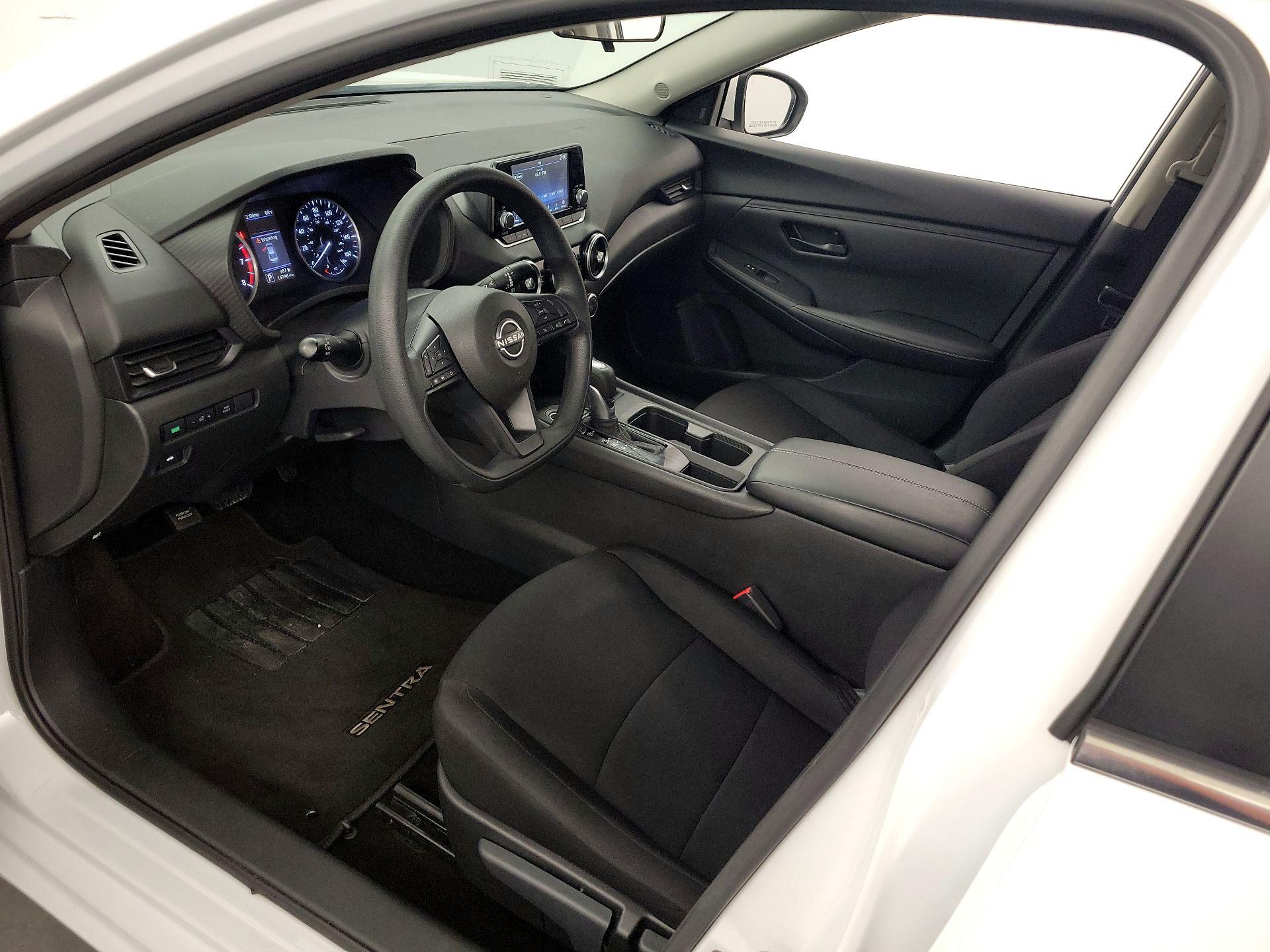 Thumbnail: 2024 Nissan Sentra - 11