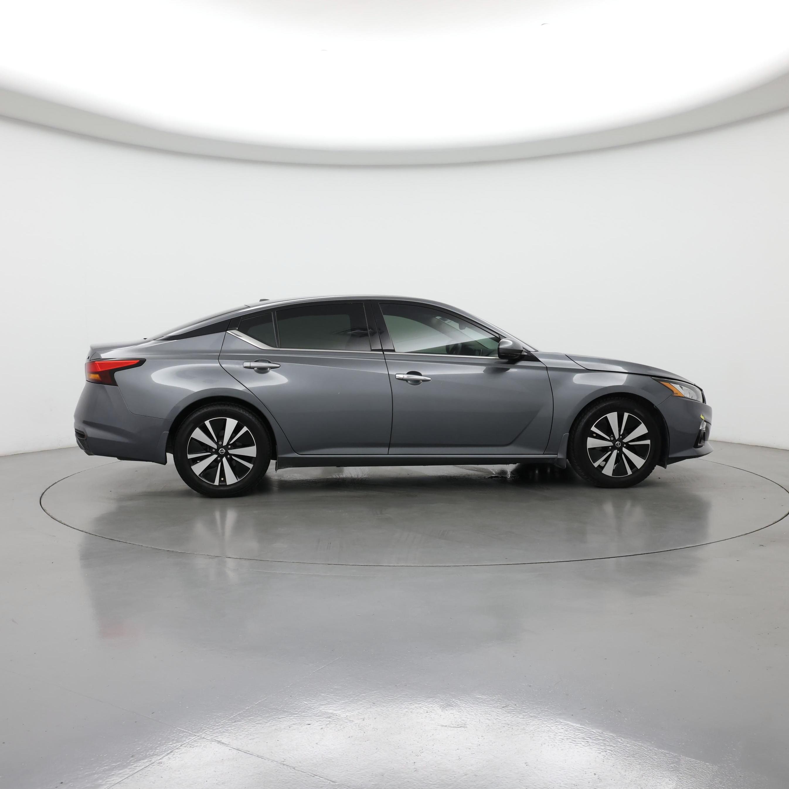 Thumbnail: 2019 Nissan Altima - 7