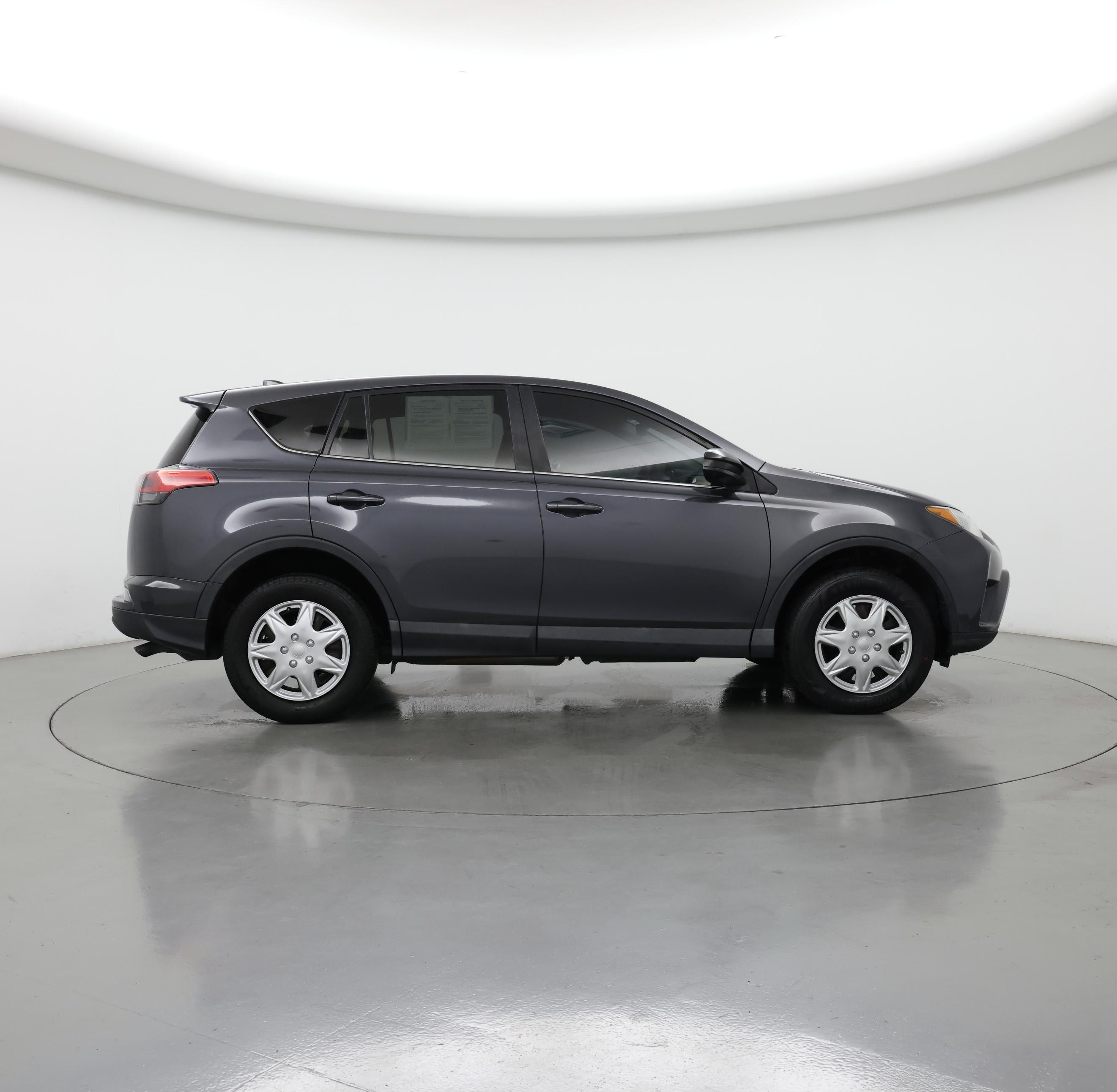 Thumbnail: 2018 Toyota RAV4 - 7