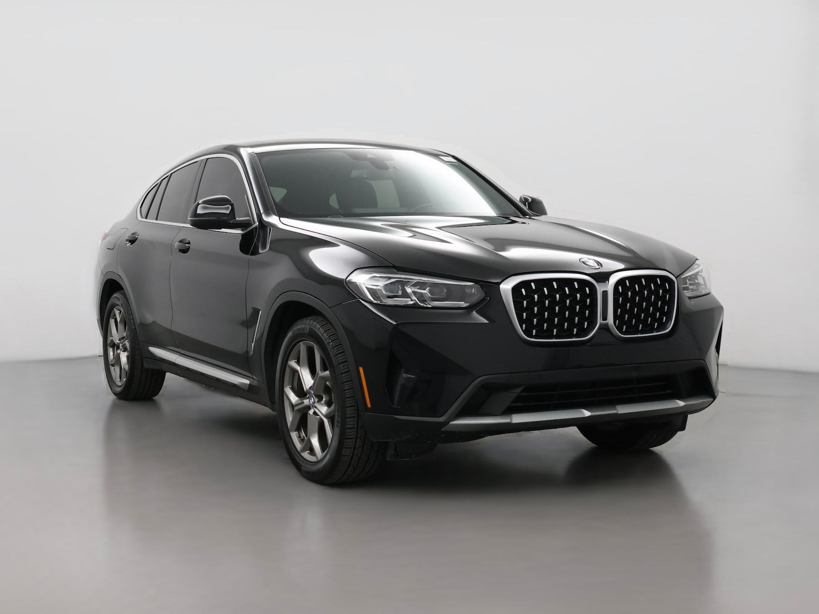 2022 BMW X4