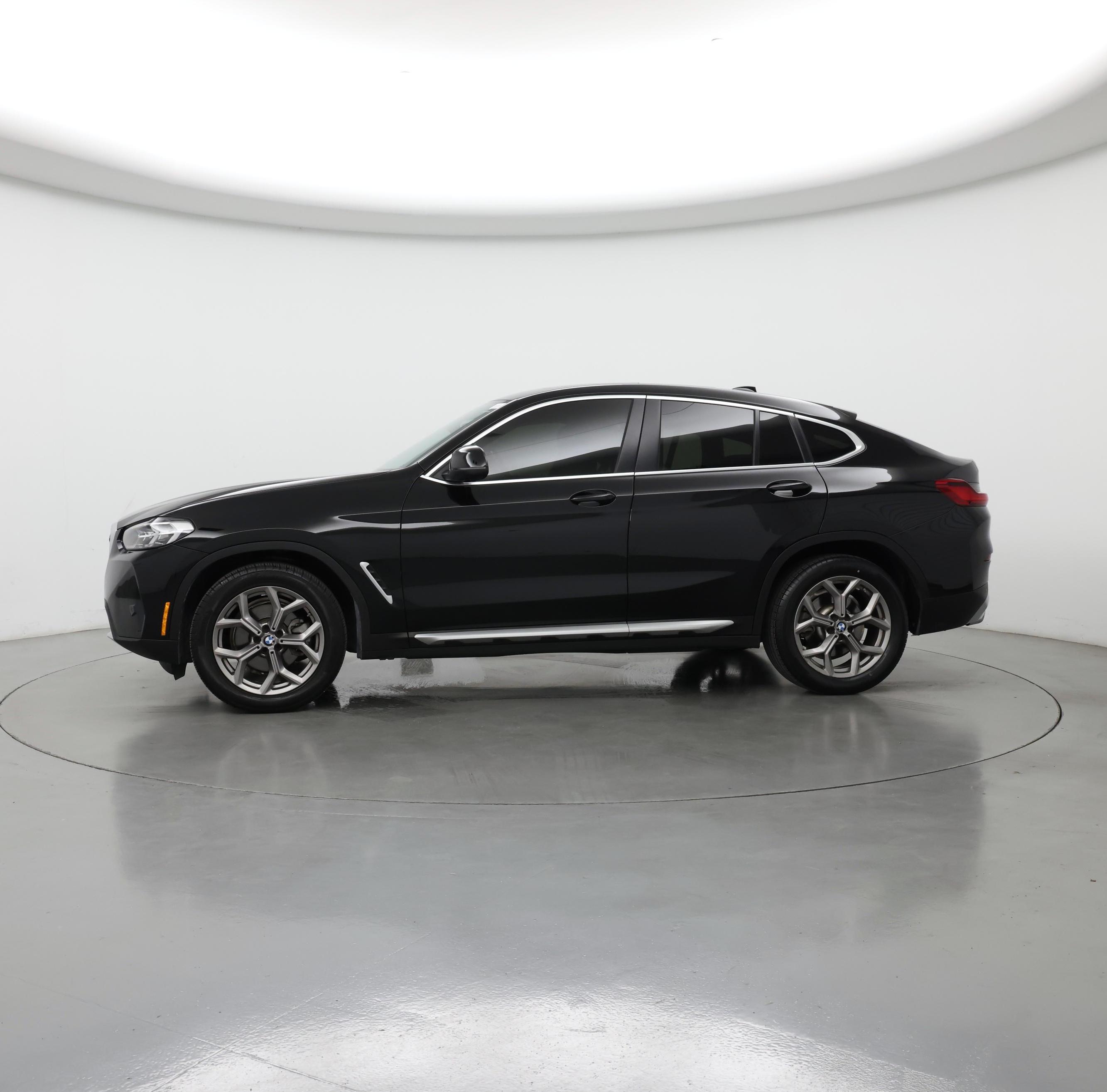 Thumbnail: 2022 BMW X4 - 3