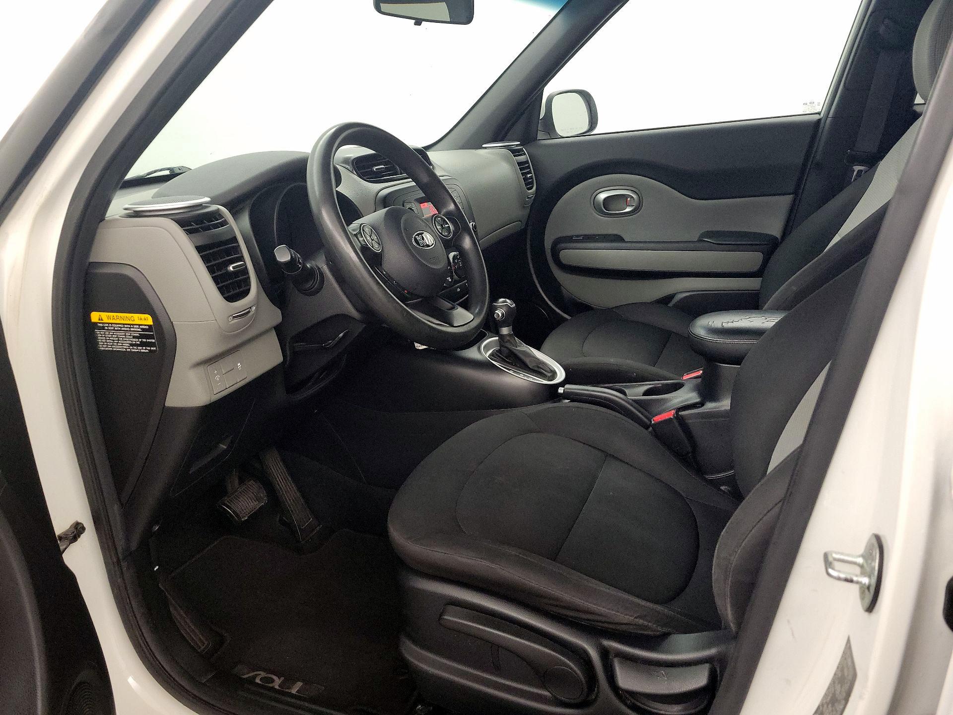 Thumbnail: 2015 Kia Soul - 11