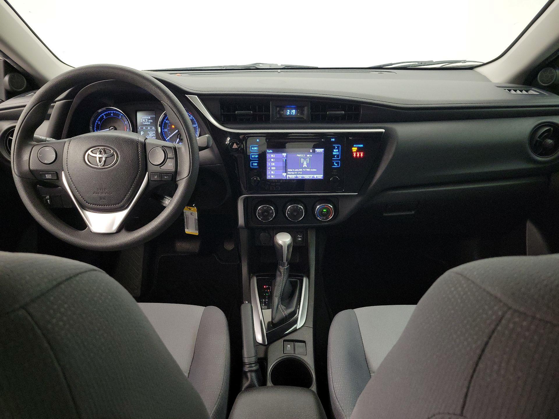 Thumbnail: 2018 Toyota Corolla - 9