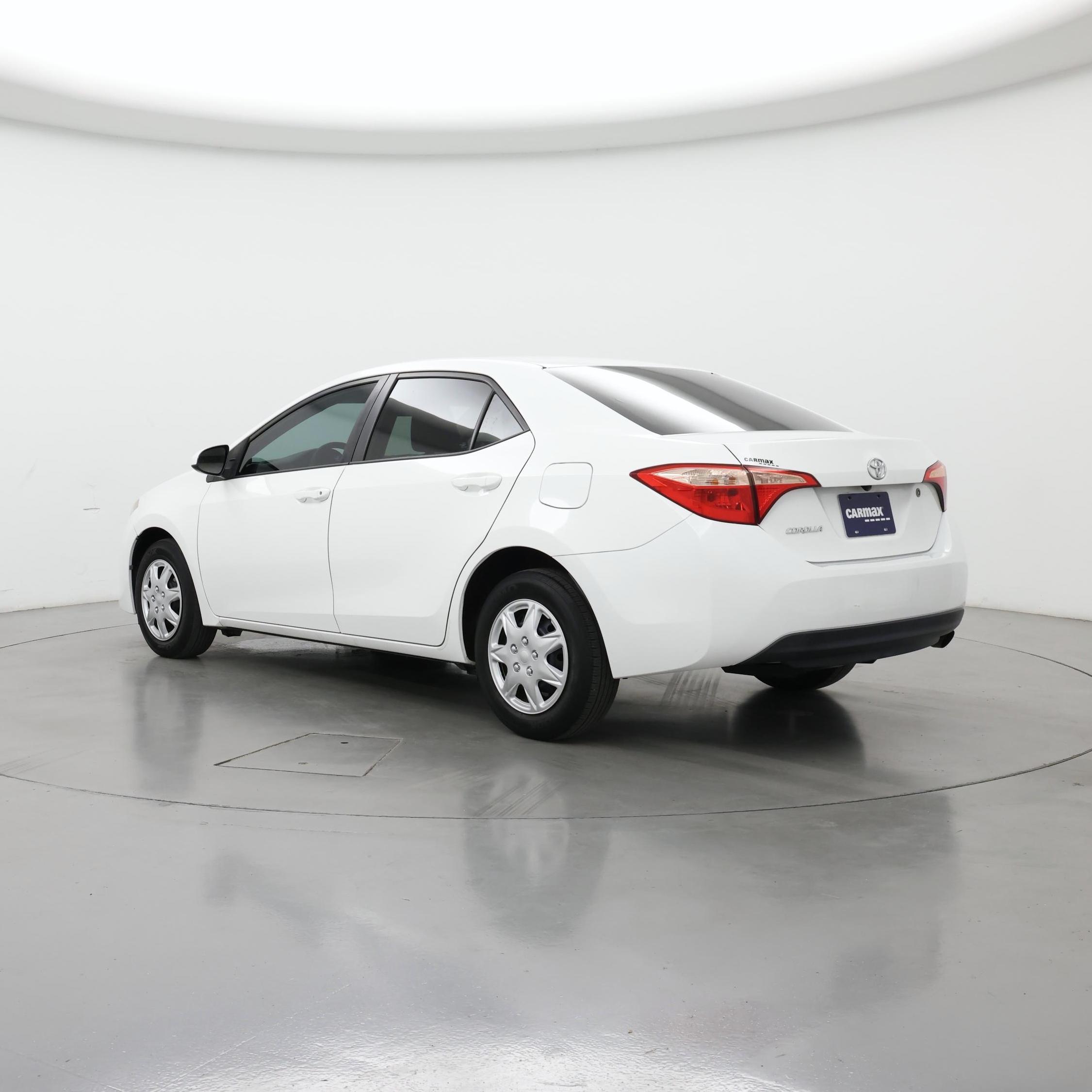 Thumbnail: 2018 Toyota Corolla - 2
