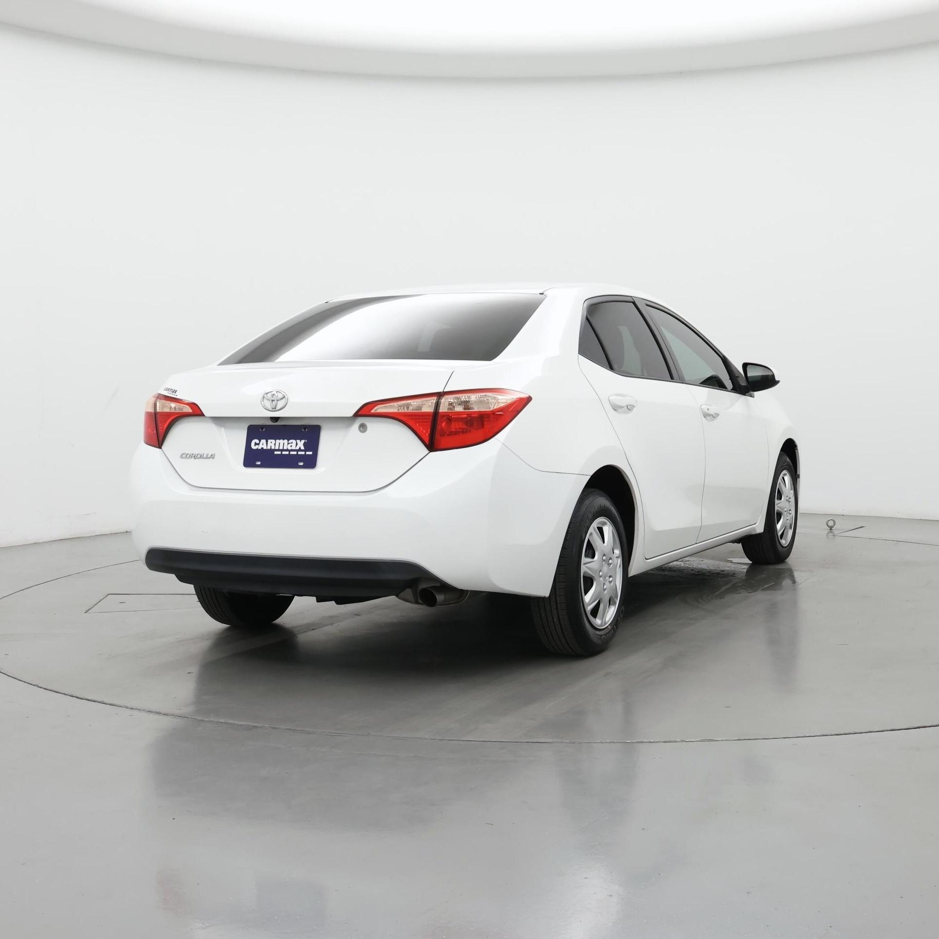 Thumbnail: 2018 Toyota Corolla - 8