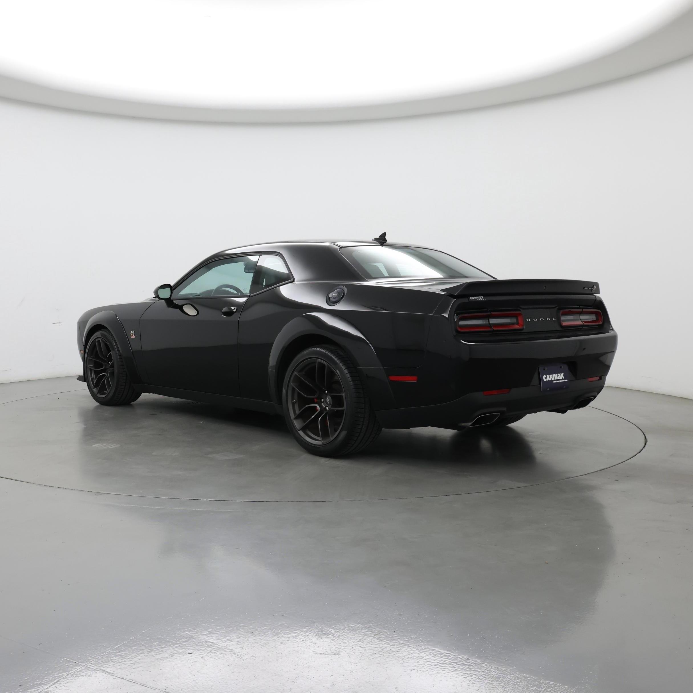 Thumbnail: 2022 Dodge Challenger - 2