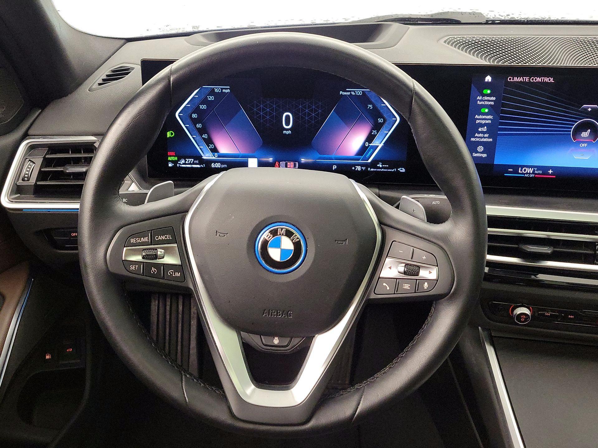 Thumbnail: 2023 BMW 3 Series - 10