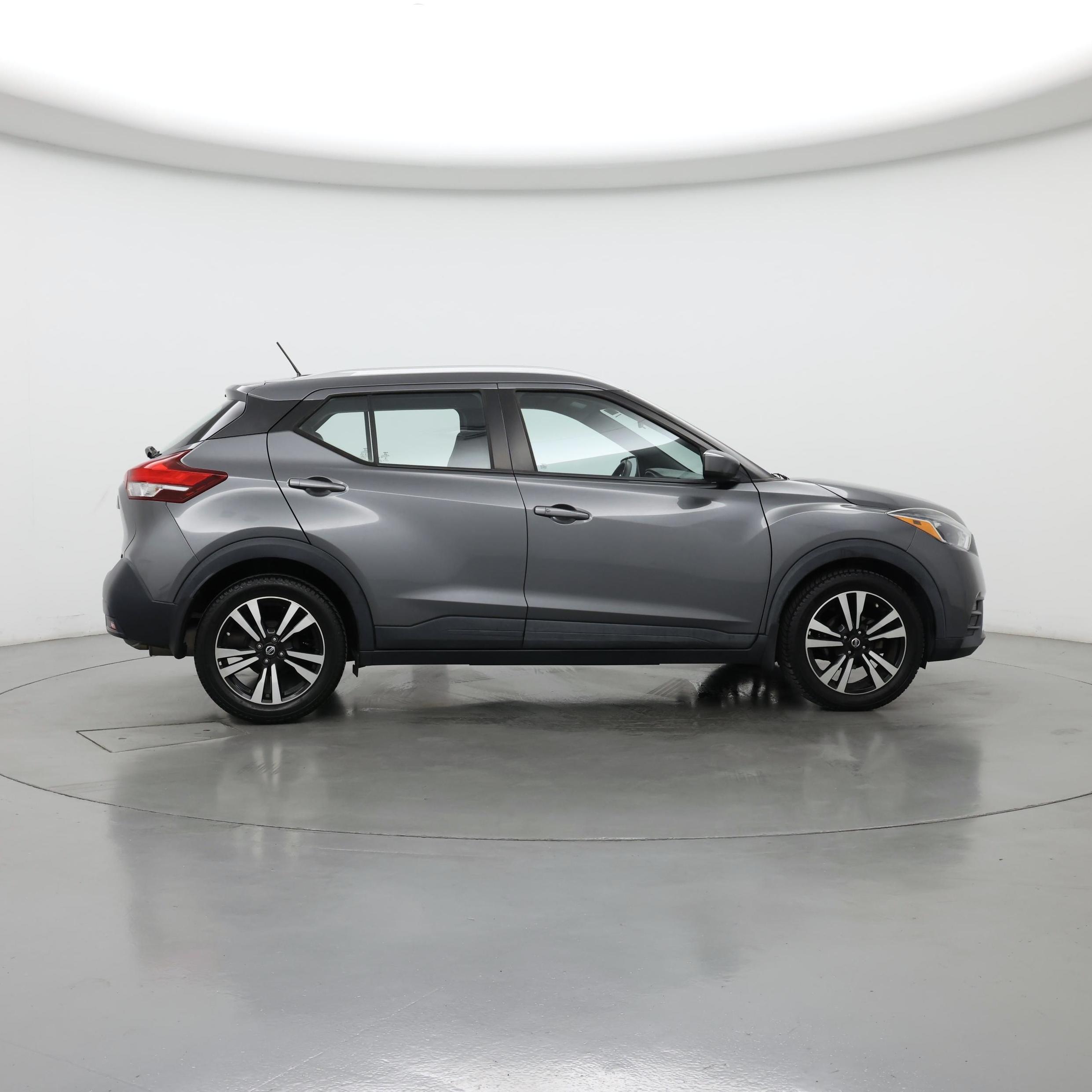Thumbnail: 2018 Nissan Kicks - 7