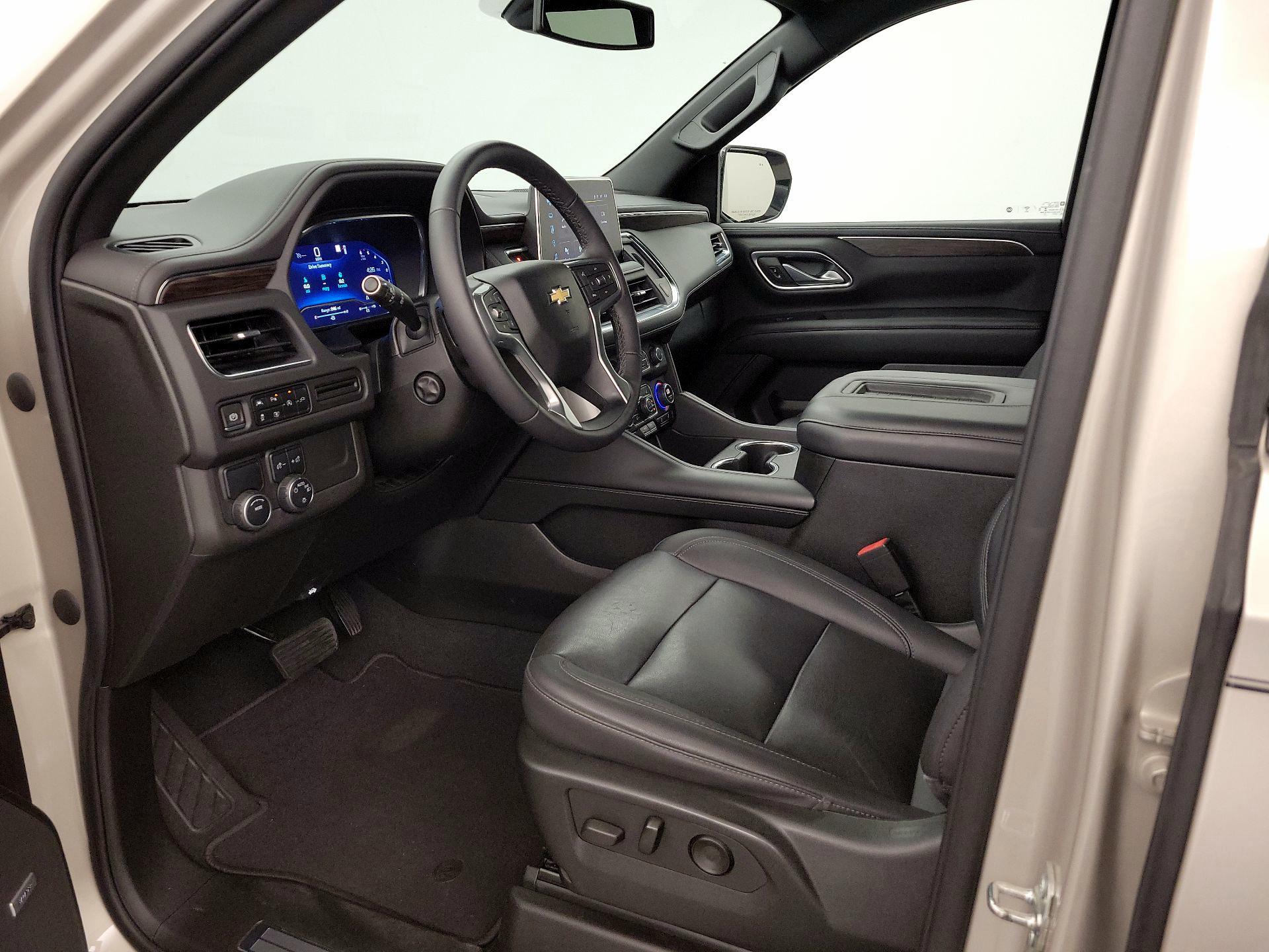 Thumbnail: 2022 Chevrolet Tahoe - 11