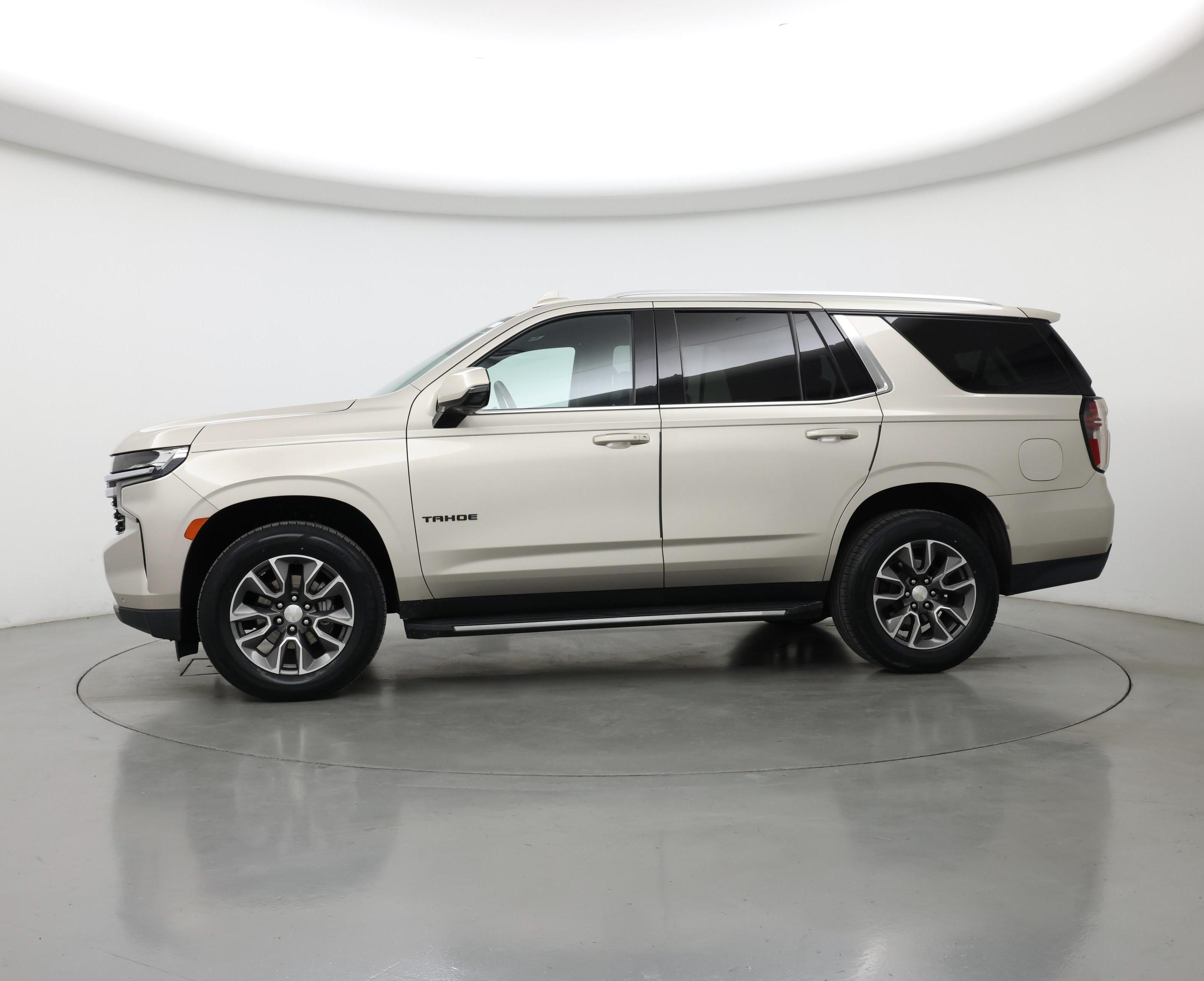 Thumbnail: 2022 Chevrolet Tahoe - 3