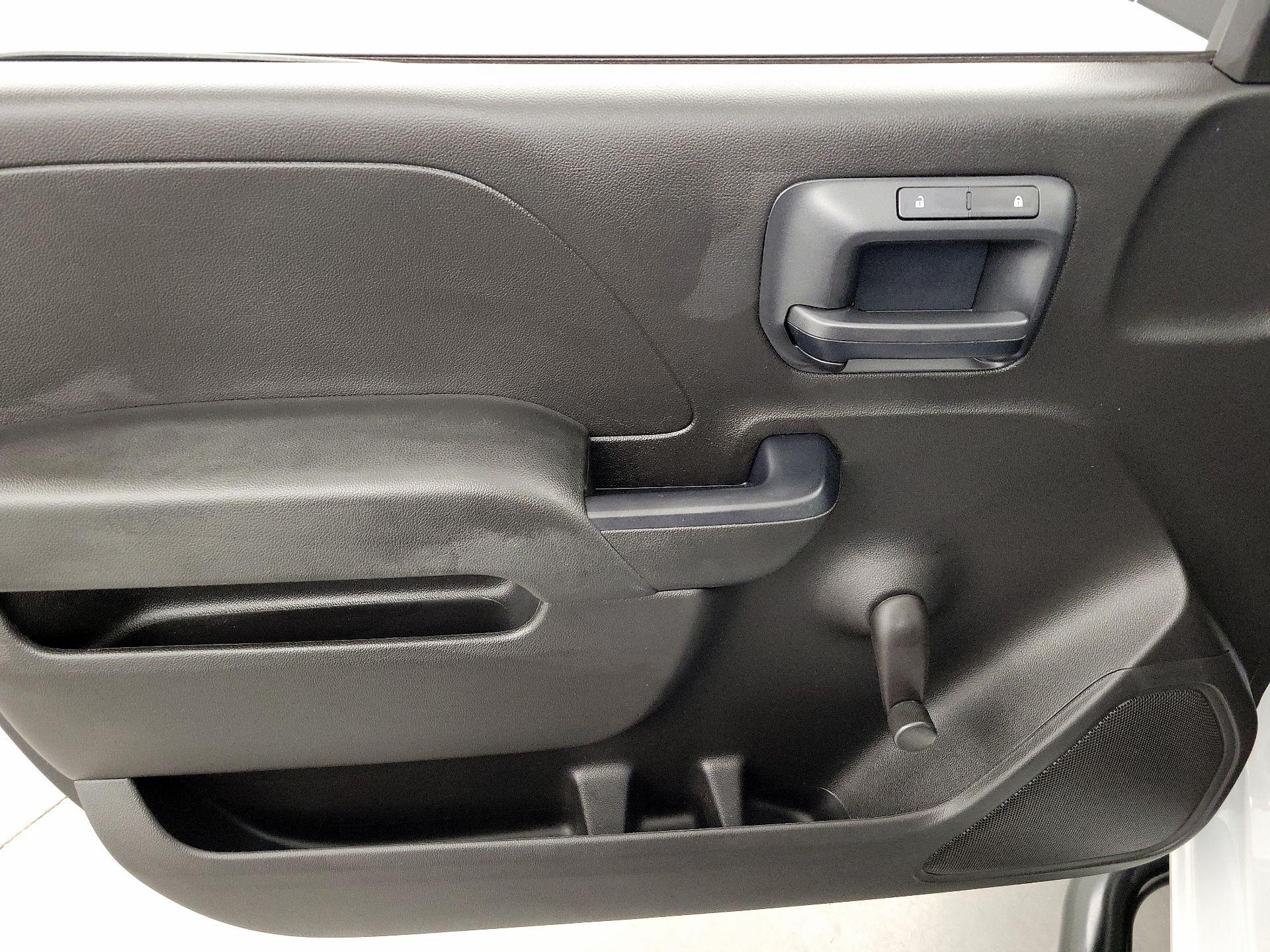 Thumbnail: 2016 Chevrolet Silverado 1500 - 12