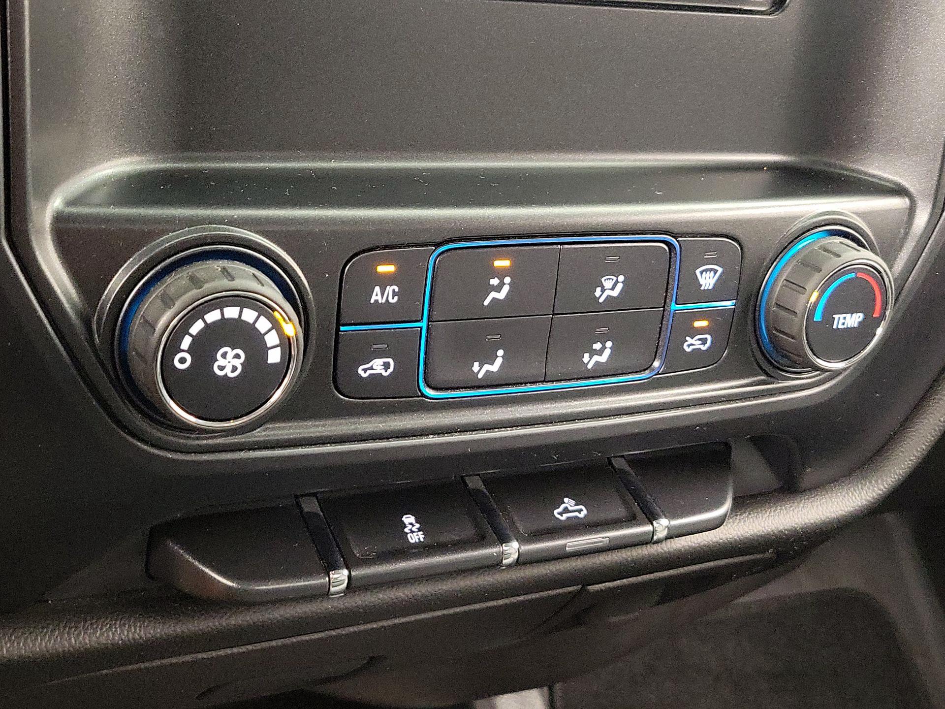 Thumbnail: 2016 Chevrolet Silverado 1500 - 15