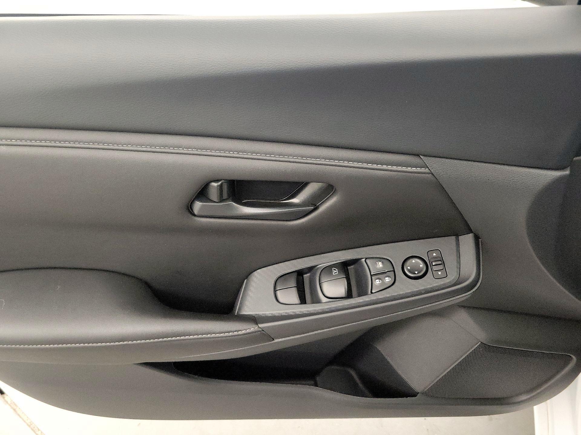Thumbnail: 2024 Nissan Sentra - 12