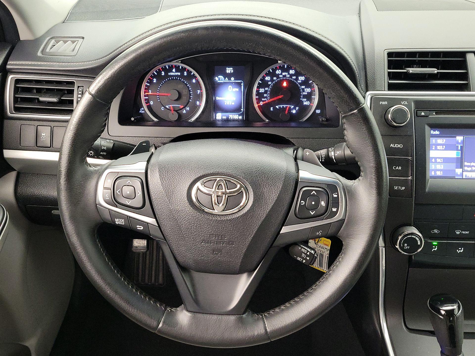 Thumbnail: 2015 Toyota Camry - 10